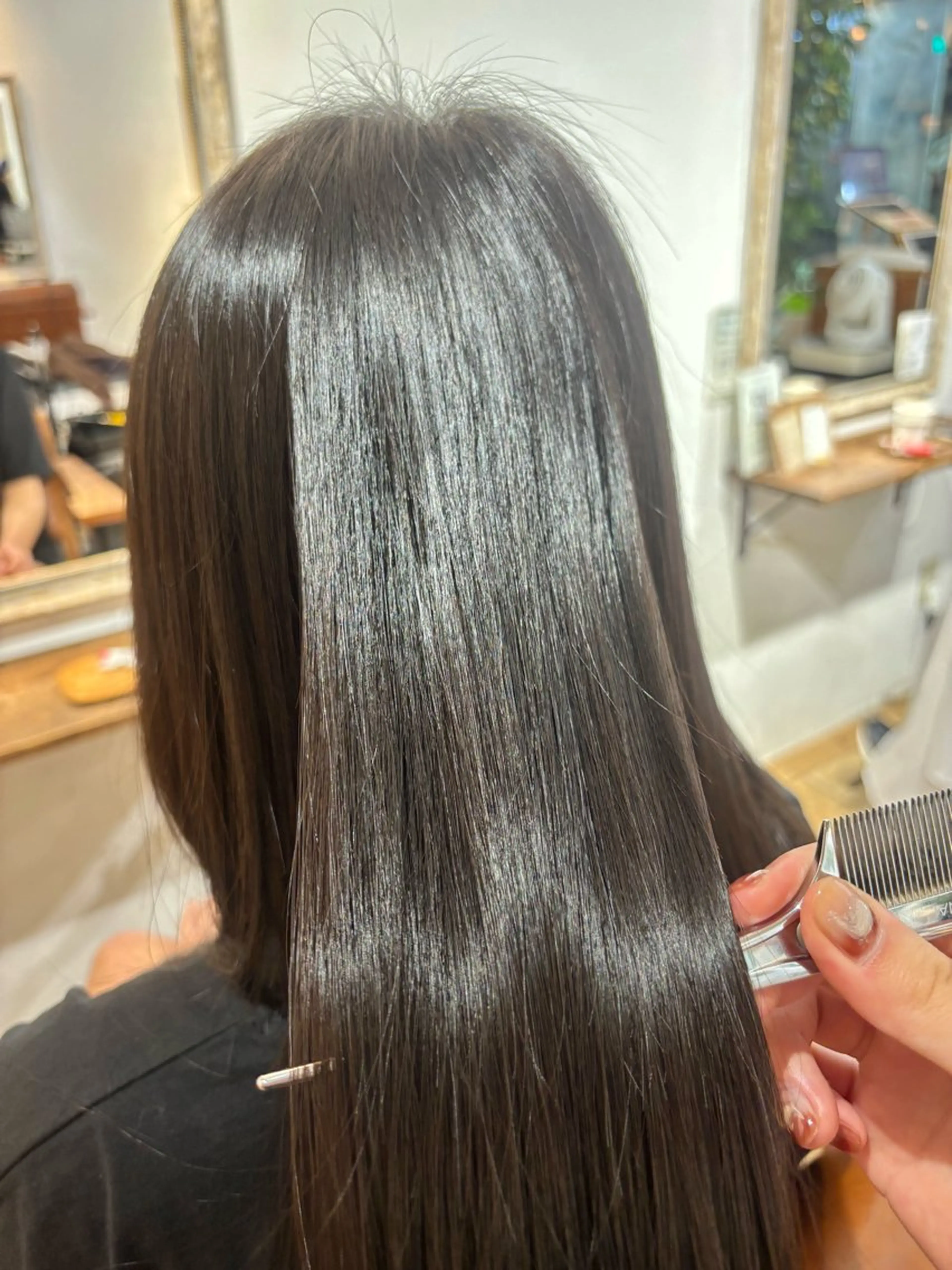 ロング パーマ 縮毛矯正 カネコ ナナミのヘアスタイル