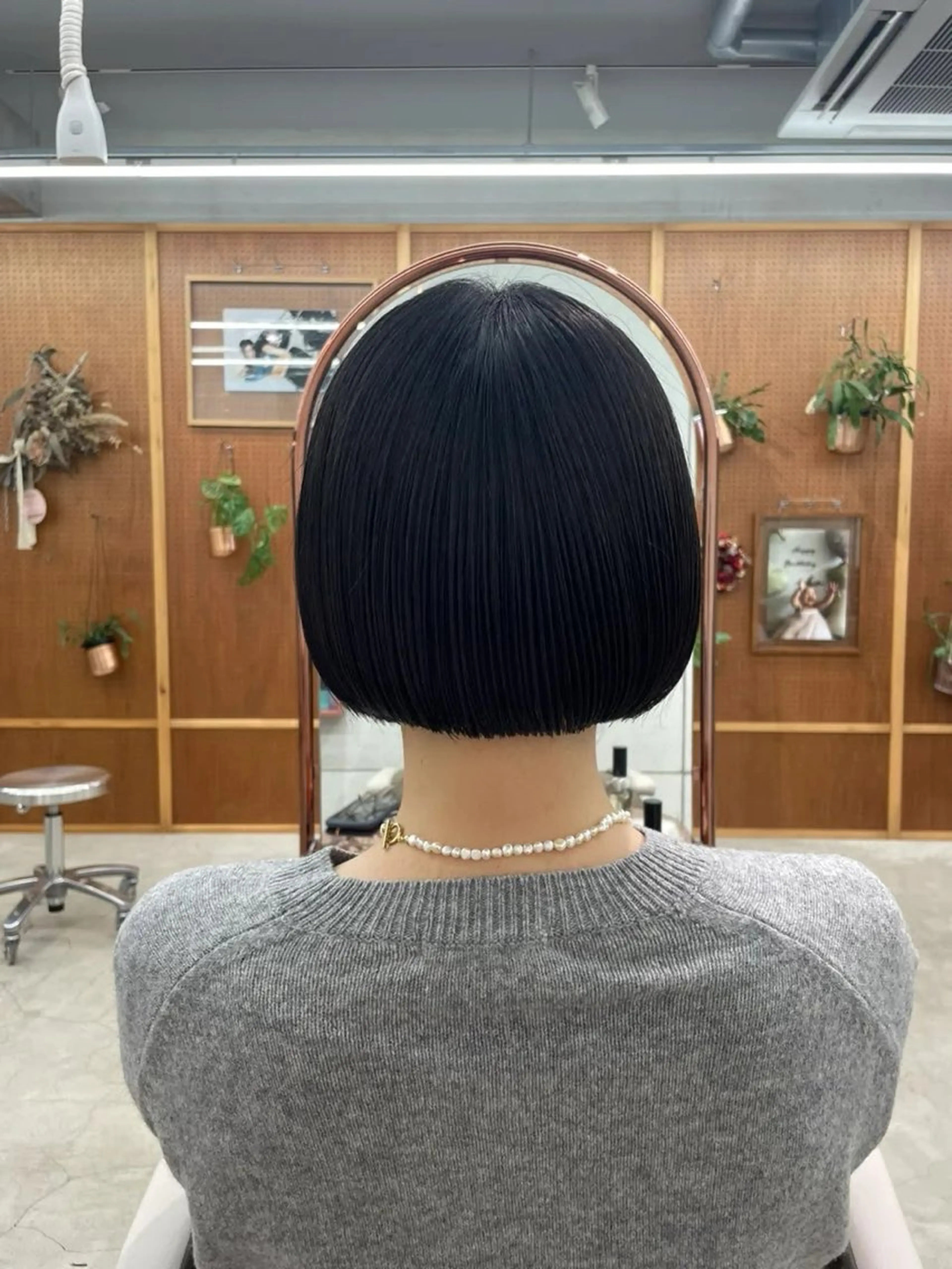 ショート ボブ 鶴井 美空のヘアスタイル