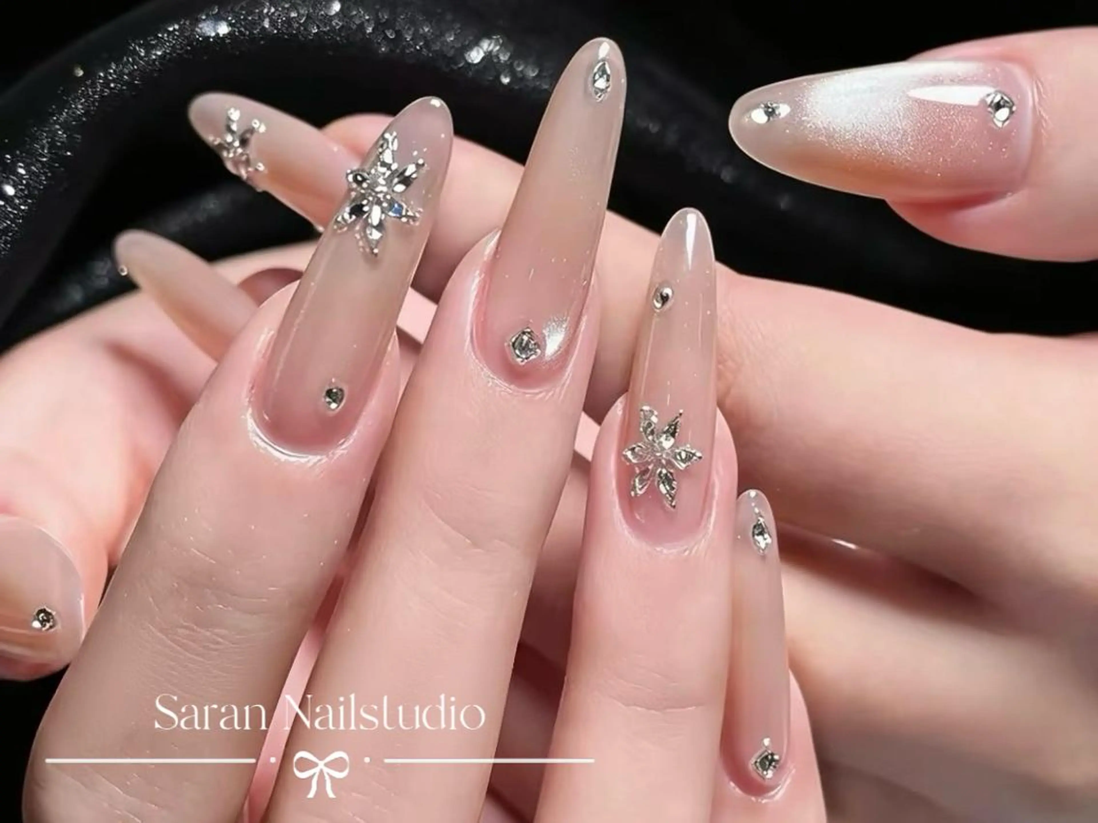 ネイル Saran Nailstudioのネイルデザイン