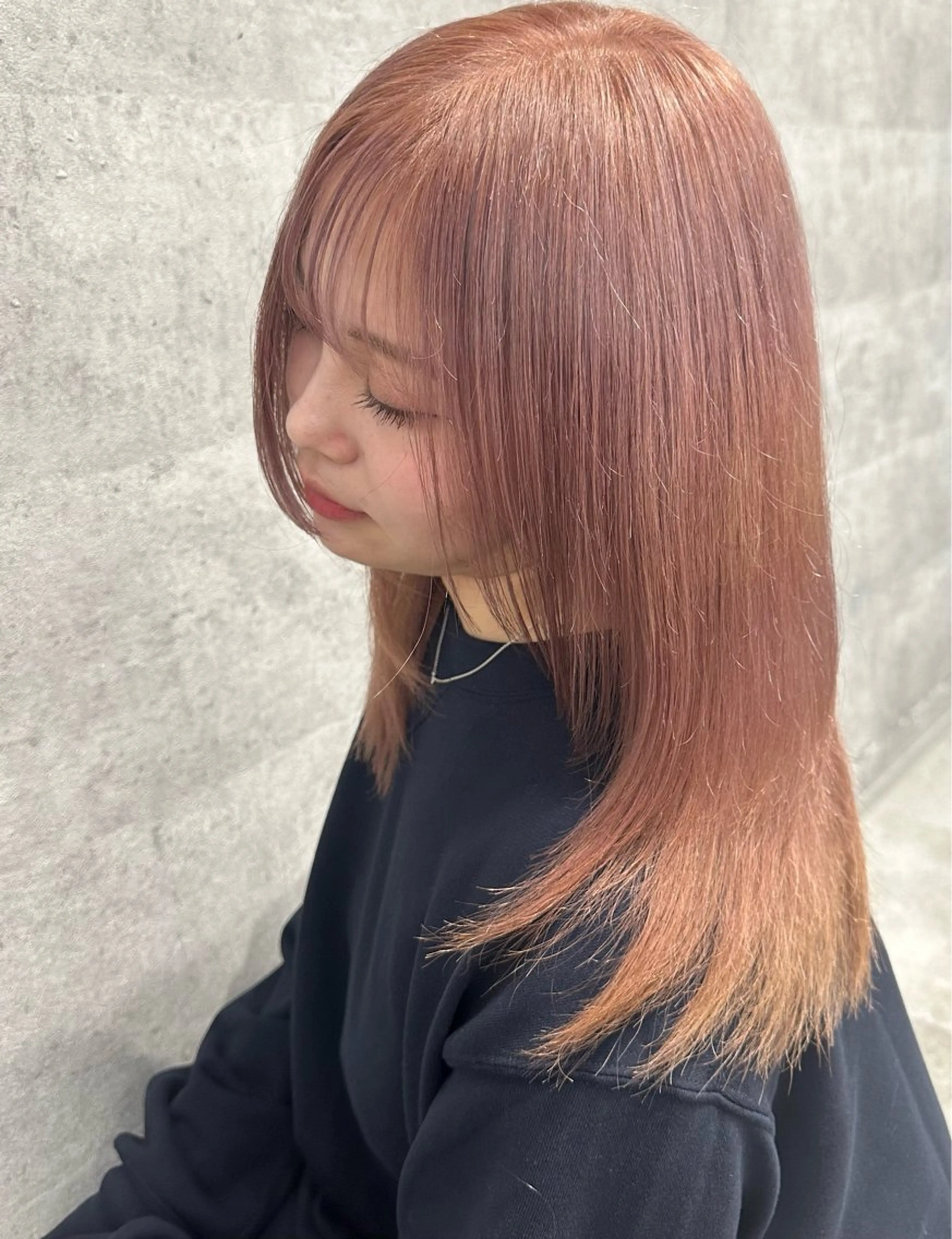 セミロング カット ヘアカラー トリートメント 🪄🫧ハイトーン/ 乙津茜🐰L'wisのヘアスタイル