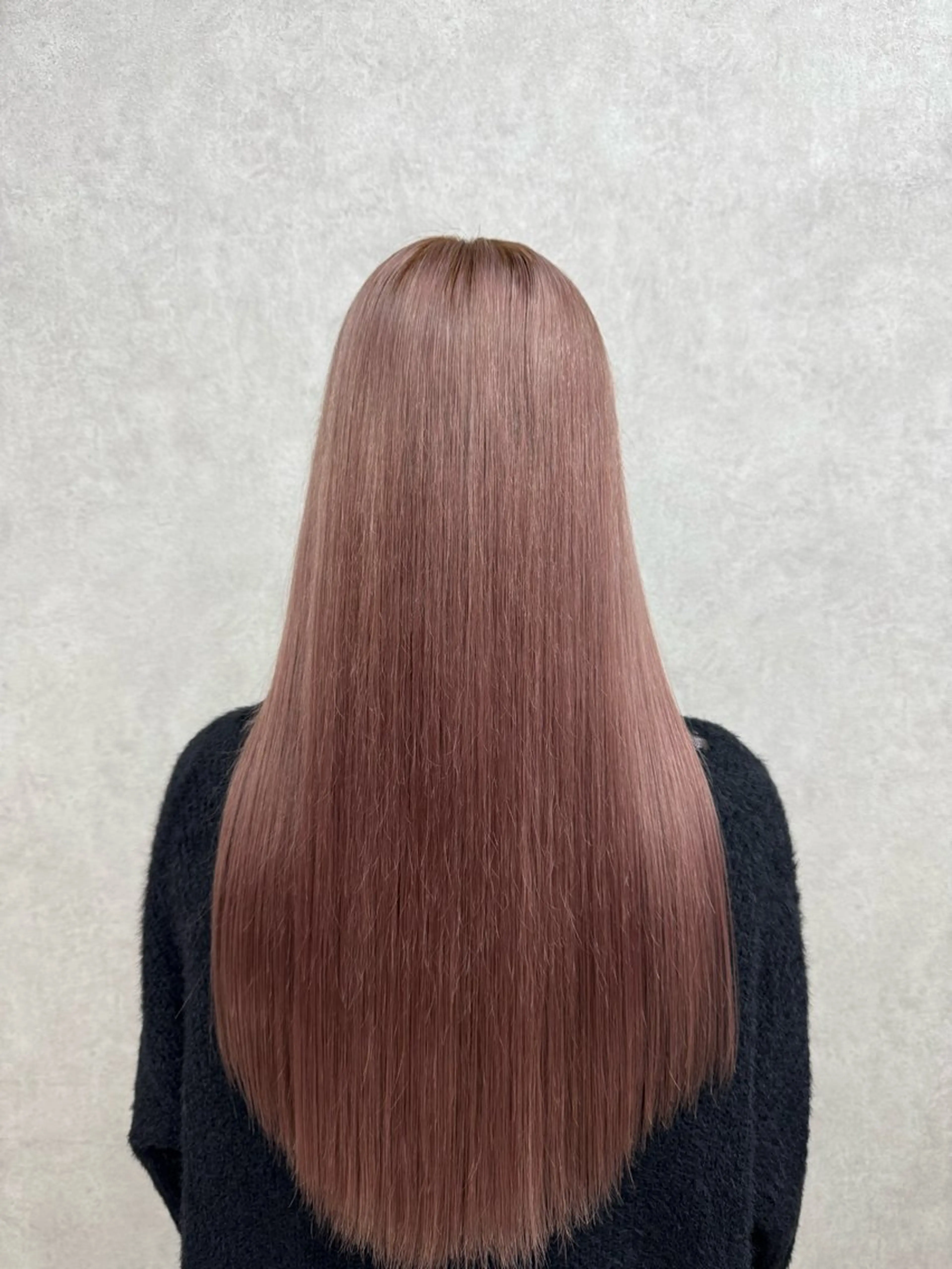 ロング カラー ベージュカラー ブリーチ ピンクカラー ピンクベージュ 🍎暖色カラーで大人 可愛く🍒齋藤すみれのヘアスタイル