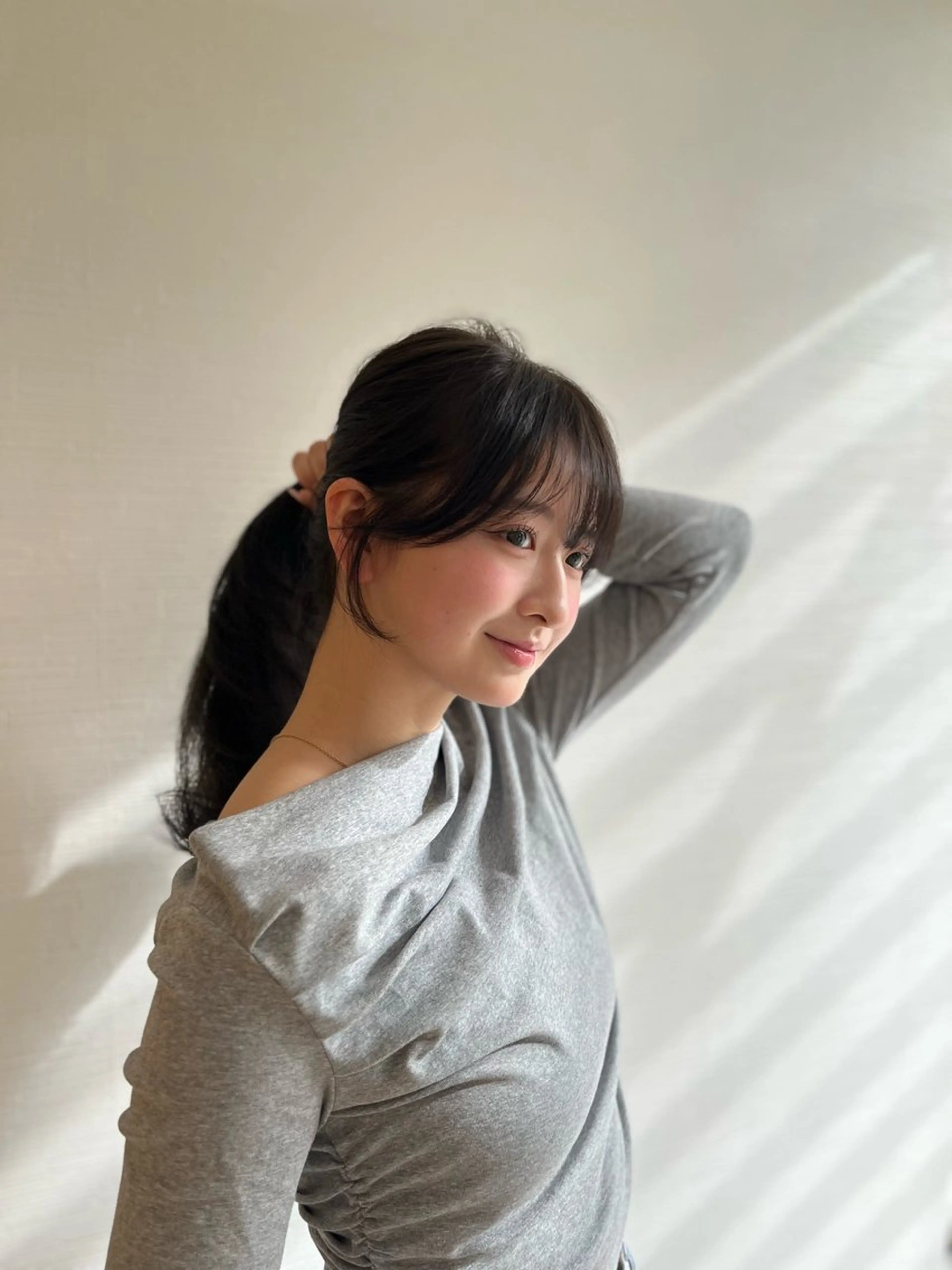 ミディアム 髪質改善 似合わせカット カット トリートメント ♥️透明感×抜け感 ベージュ/佑珠♥️のヘアスタイル