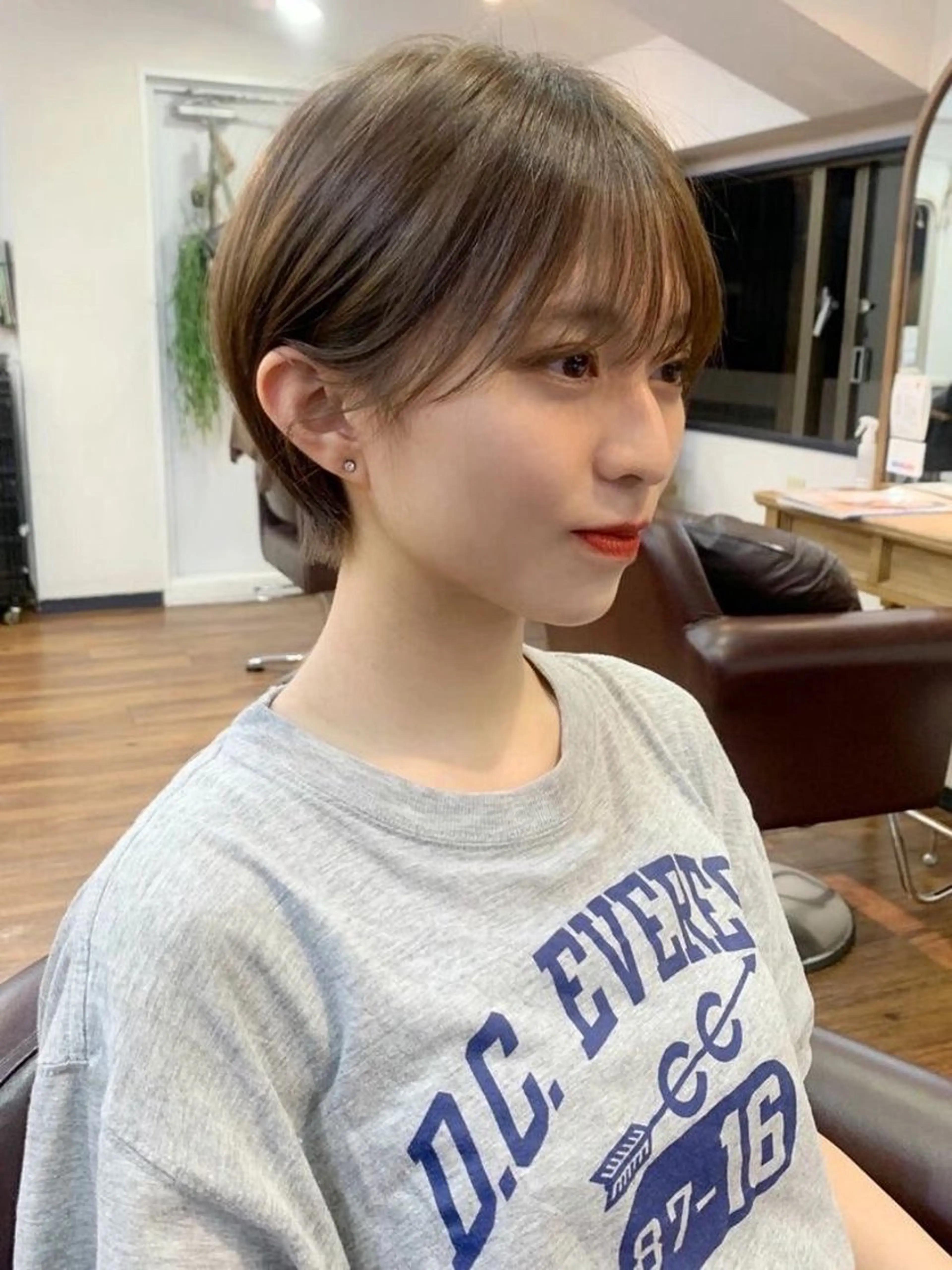 ショート ショートヘア 小顔カット belle   表参道　terrace所属・抜きっぱなしブロンド /ハイトーン/カナタのヘアスタイル