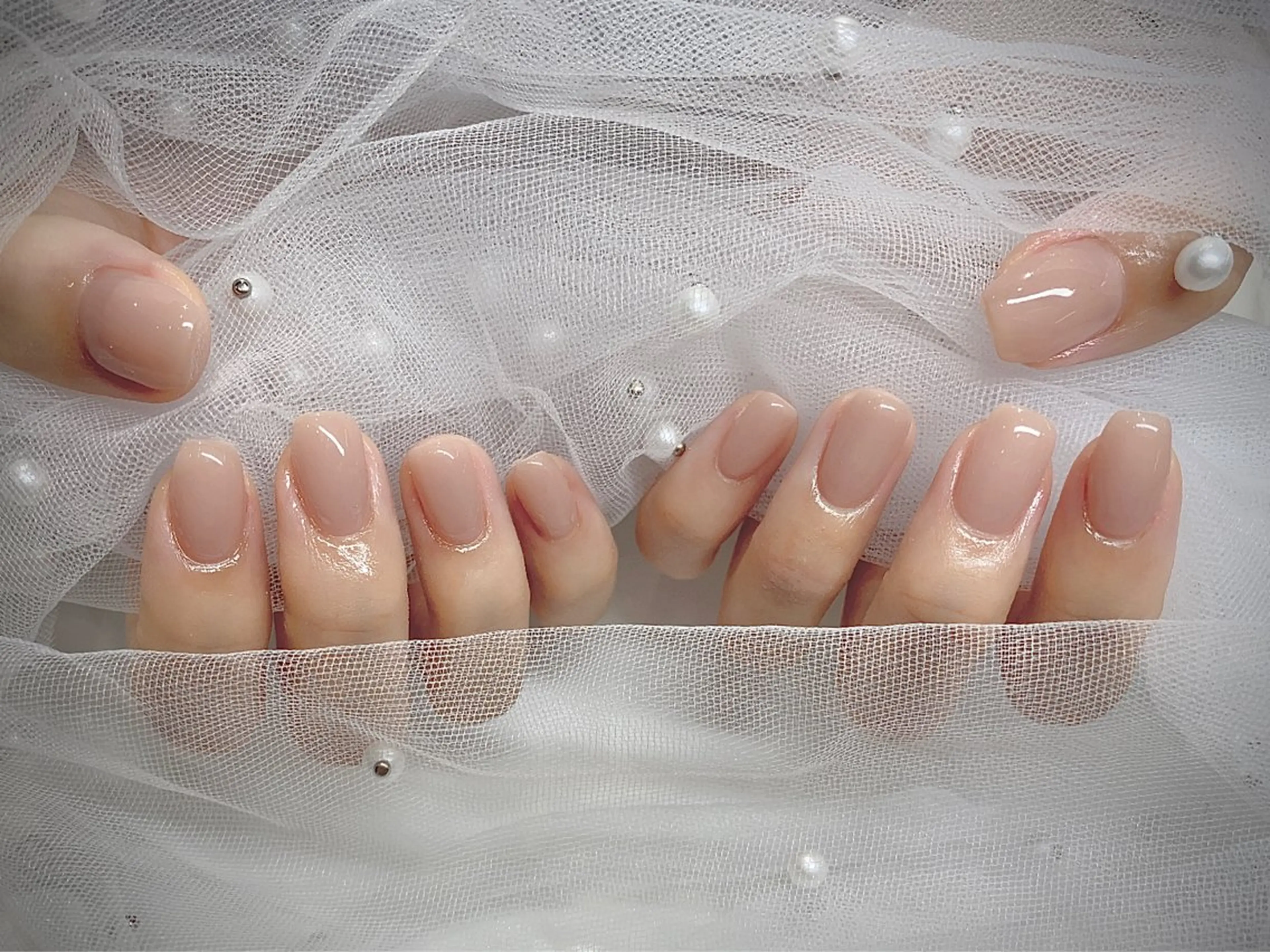 ネイル I-nailロング /ワンホン/キラキラのネイルデザイン