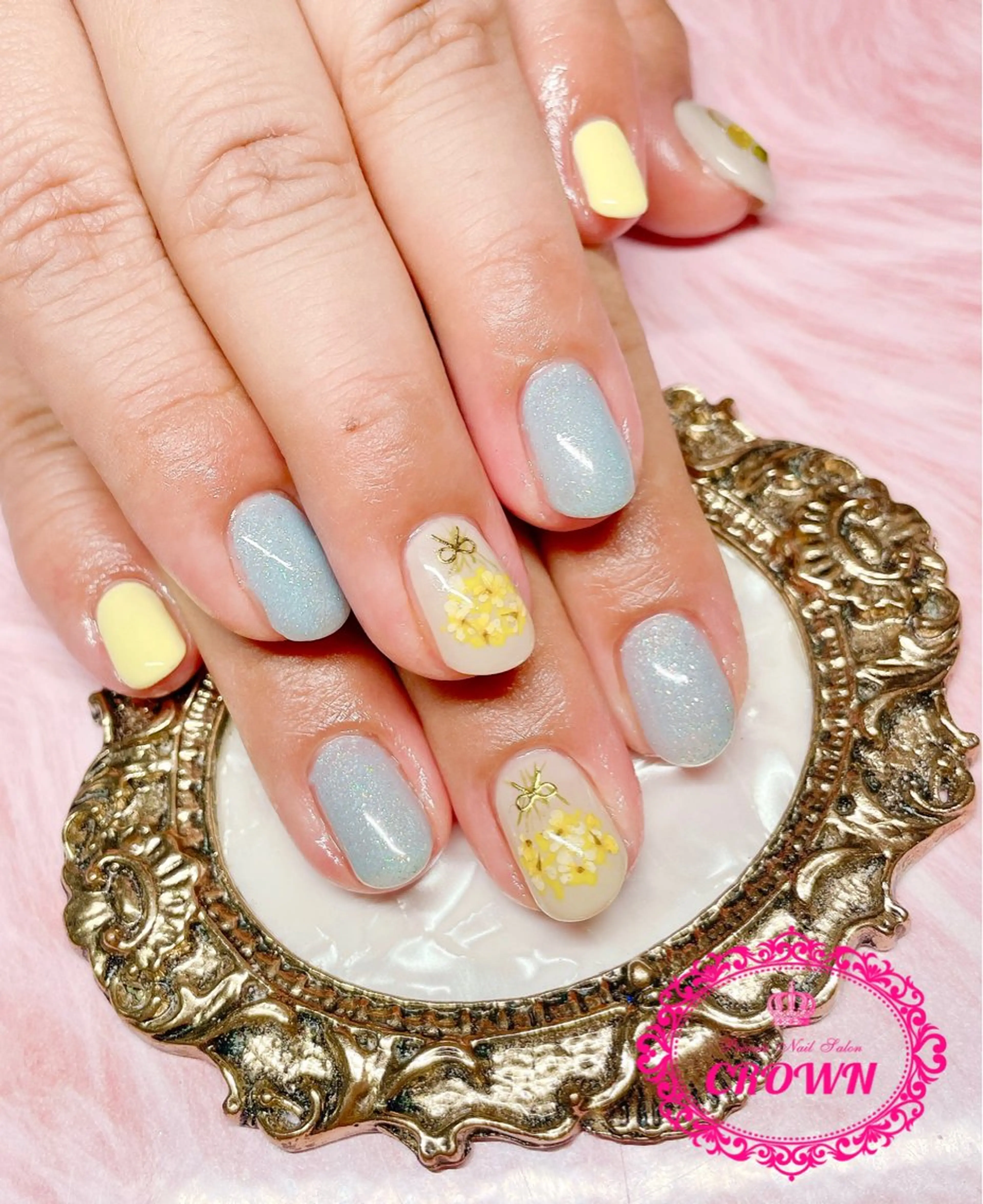 ネイル CROWN プライベートサロンのネイルデザイン