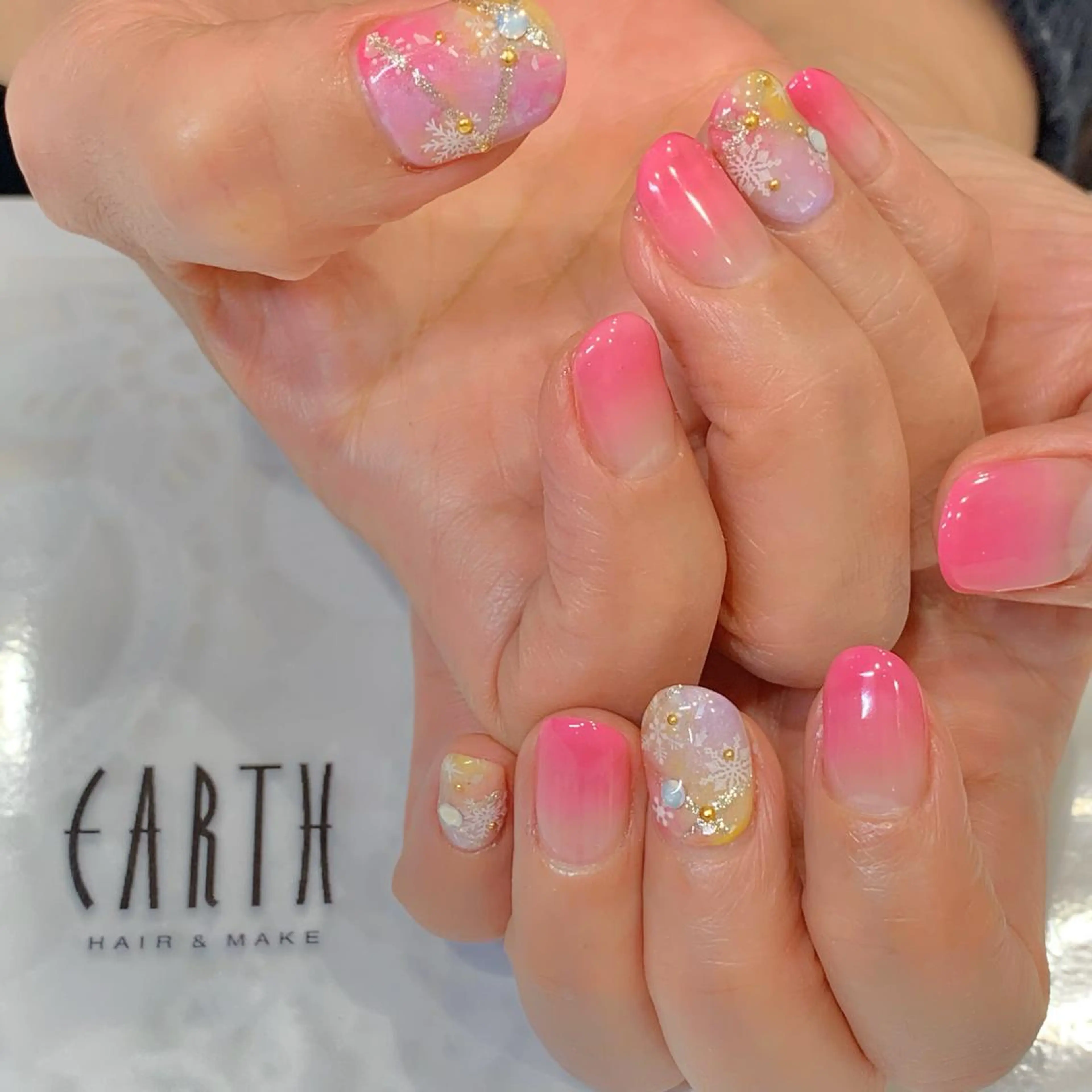 ネイル ピンク 冬ネイル ハンドネイル 佐藤 まりえのネイルデザイン