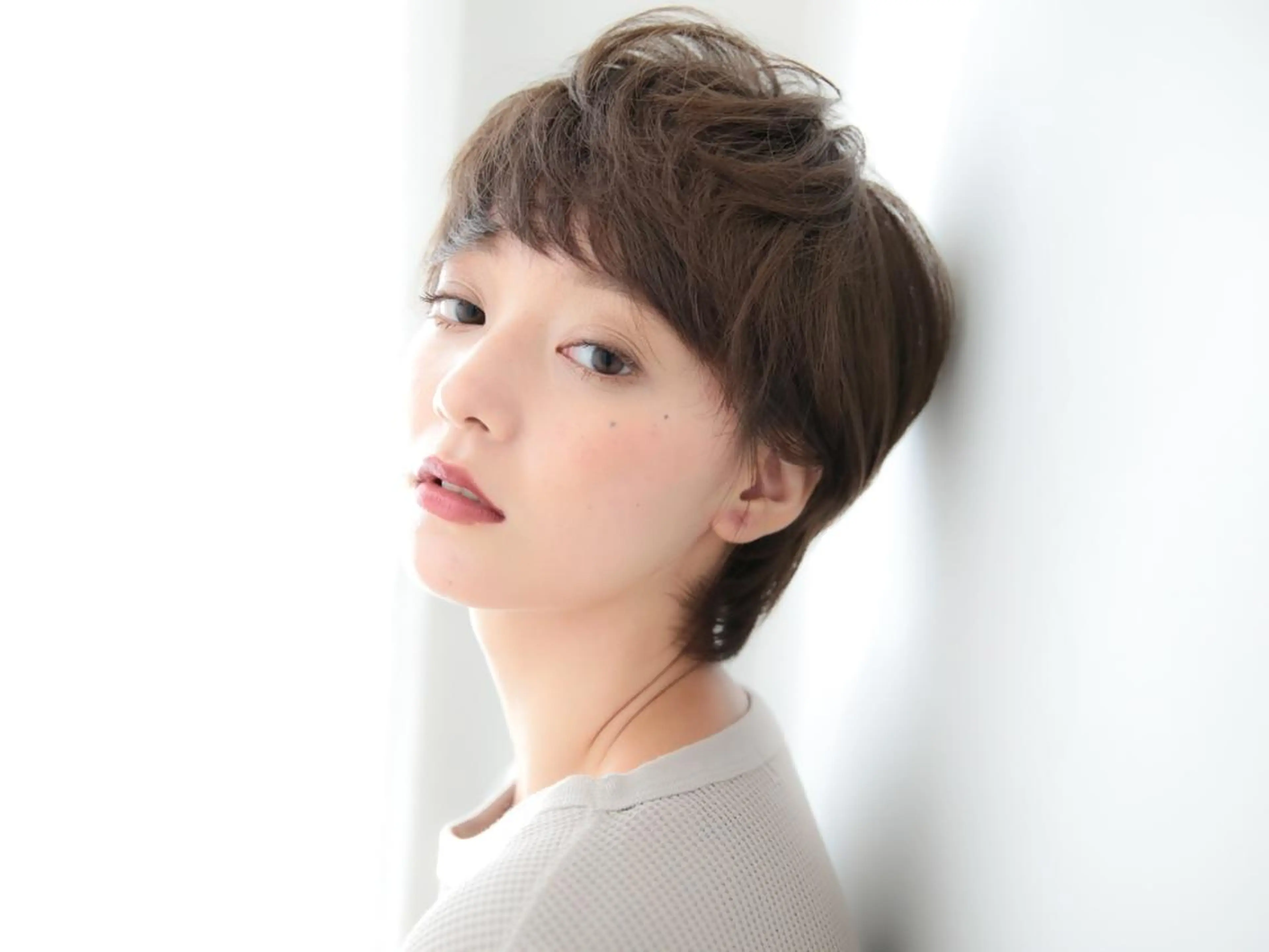 ショート カラー パーマ レイヤーカット✂️ 横浜No1♡下鳥翔子のヘアスタイル
