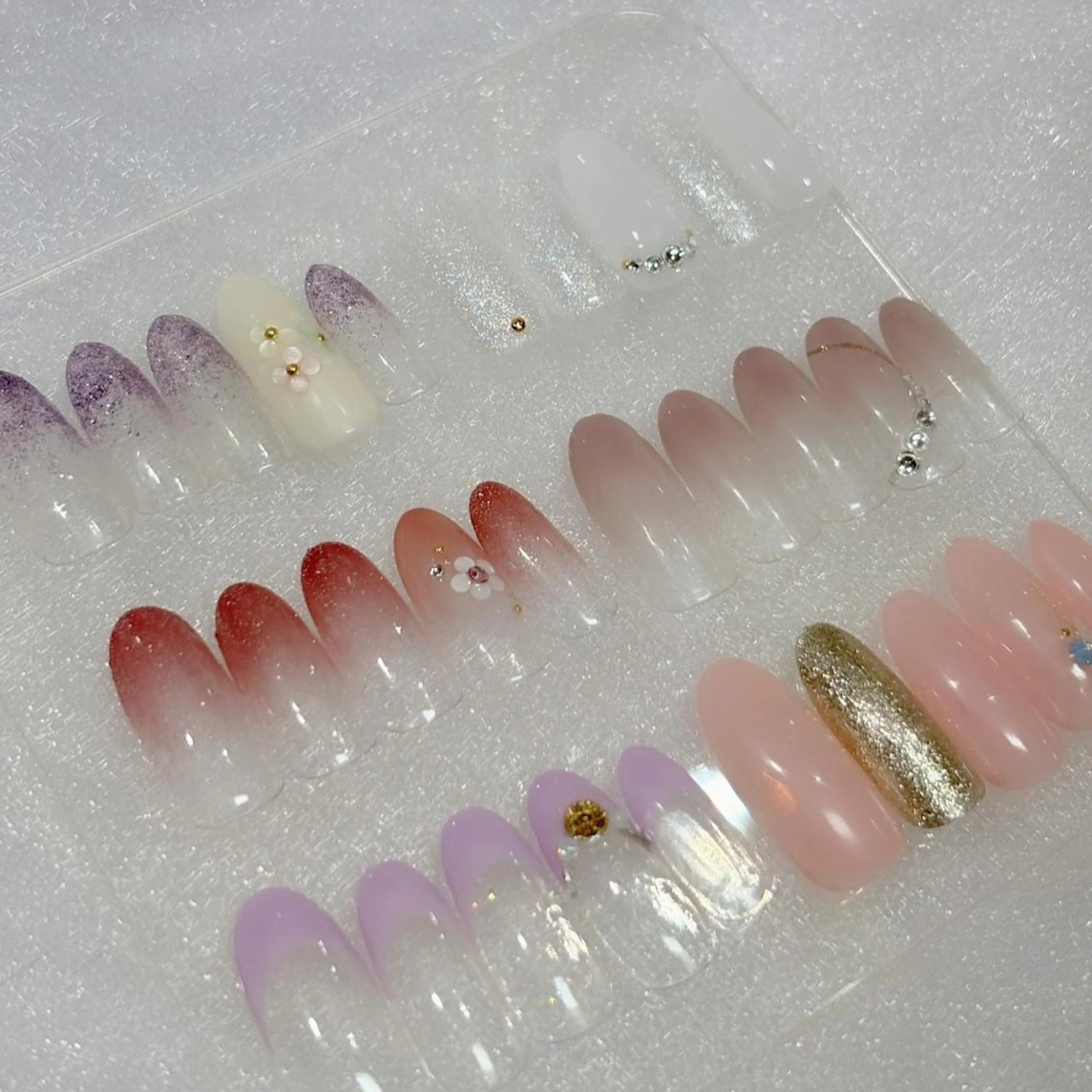 ネイル ハンドネイル 志形 彩音のネイルデザイン