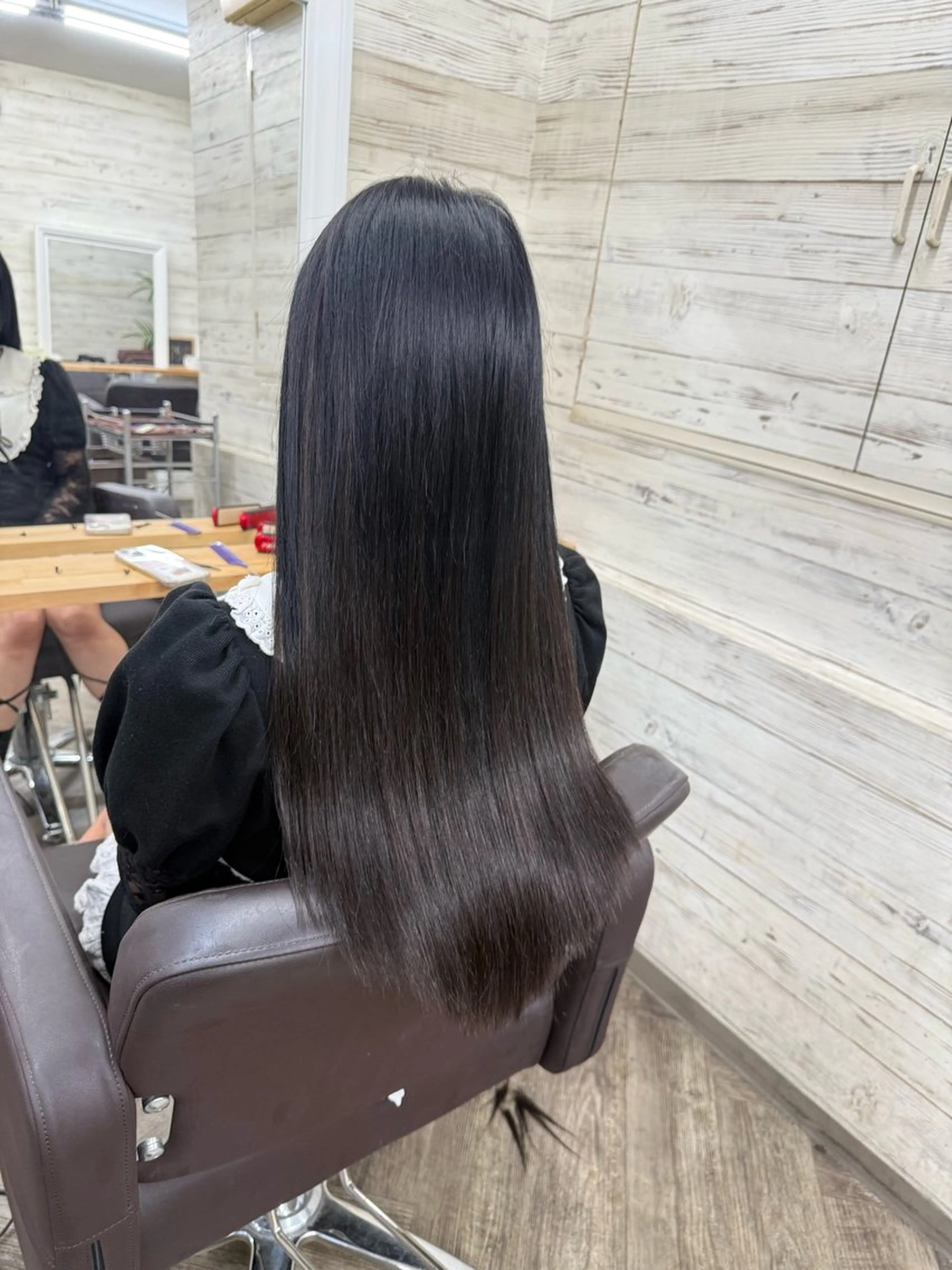 ロング カラー シールエクステ 黒髪 ブルーカラー ブルーブラック エクステ ヘアカラー エクステ 北沢 隆のヘアスタイル