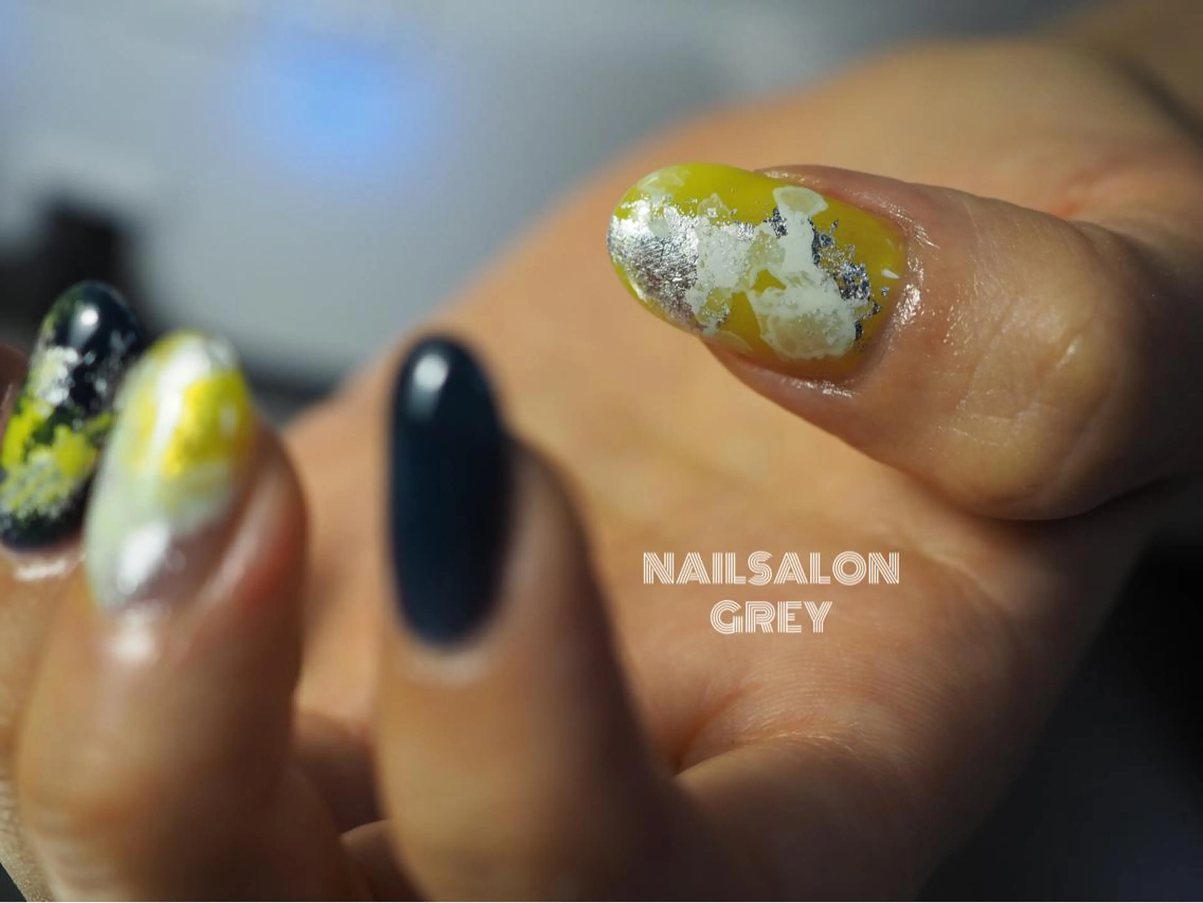 ネイル 【GREY】 TAIRAのネイルデザイン