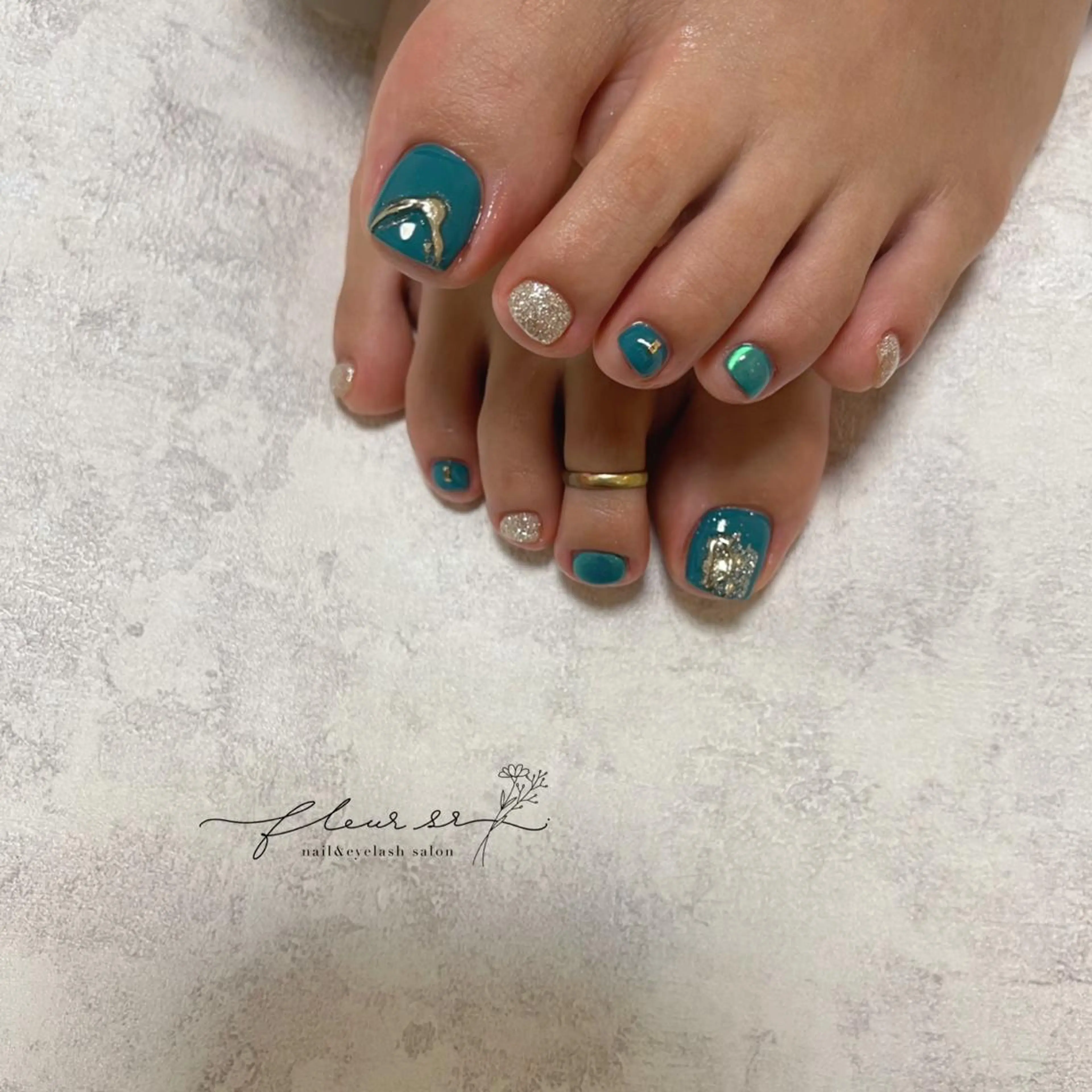 ネイル atore つかさのマツエク・マツパデザイン