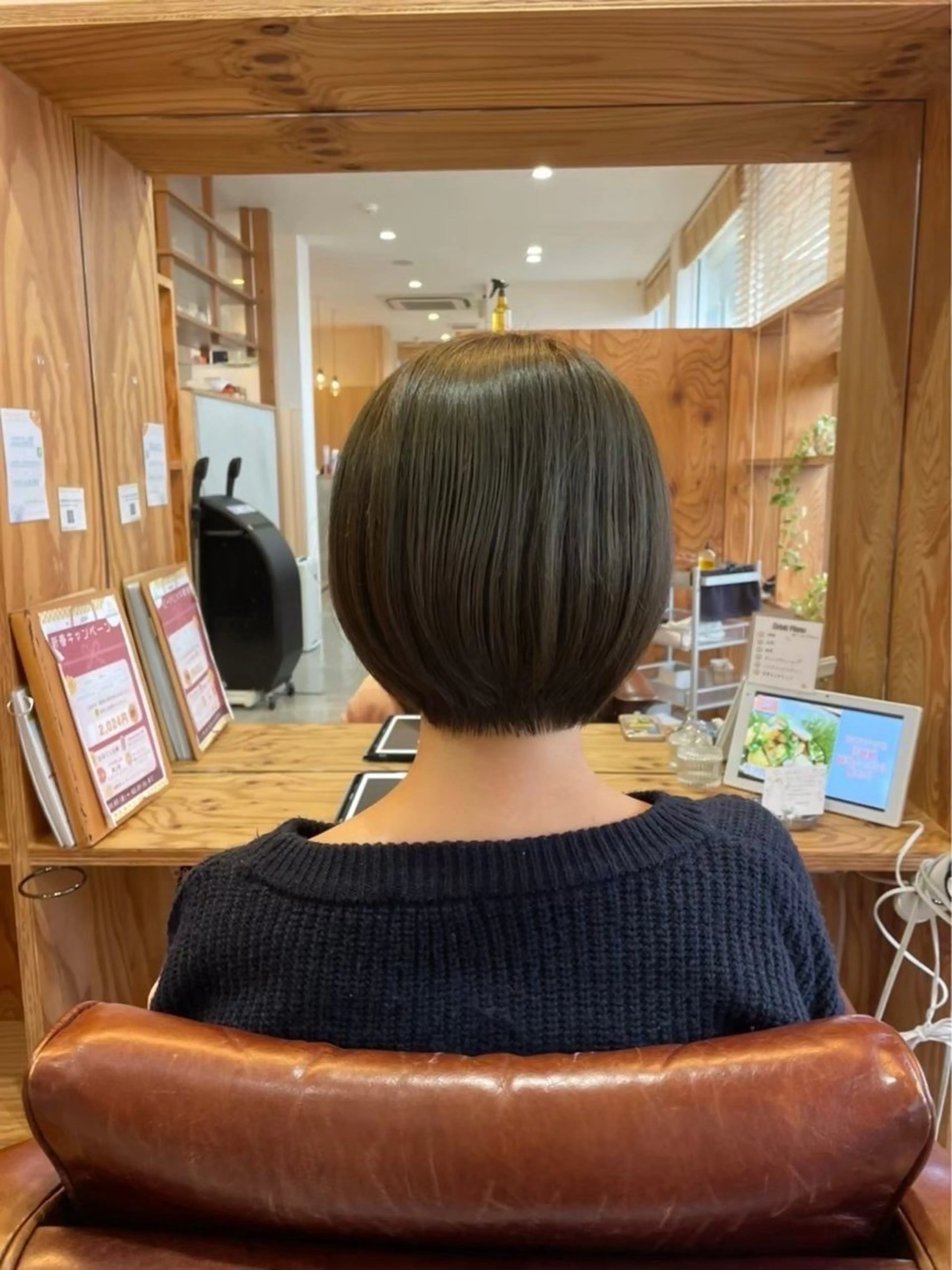 ショート adorable 長谷川実夢のヘアスタイル