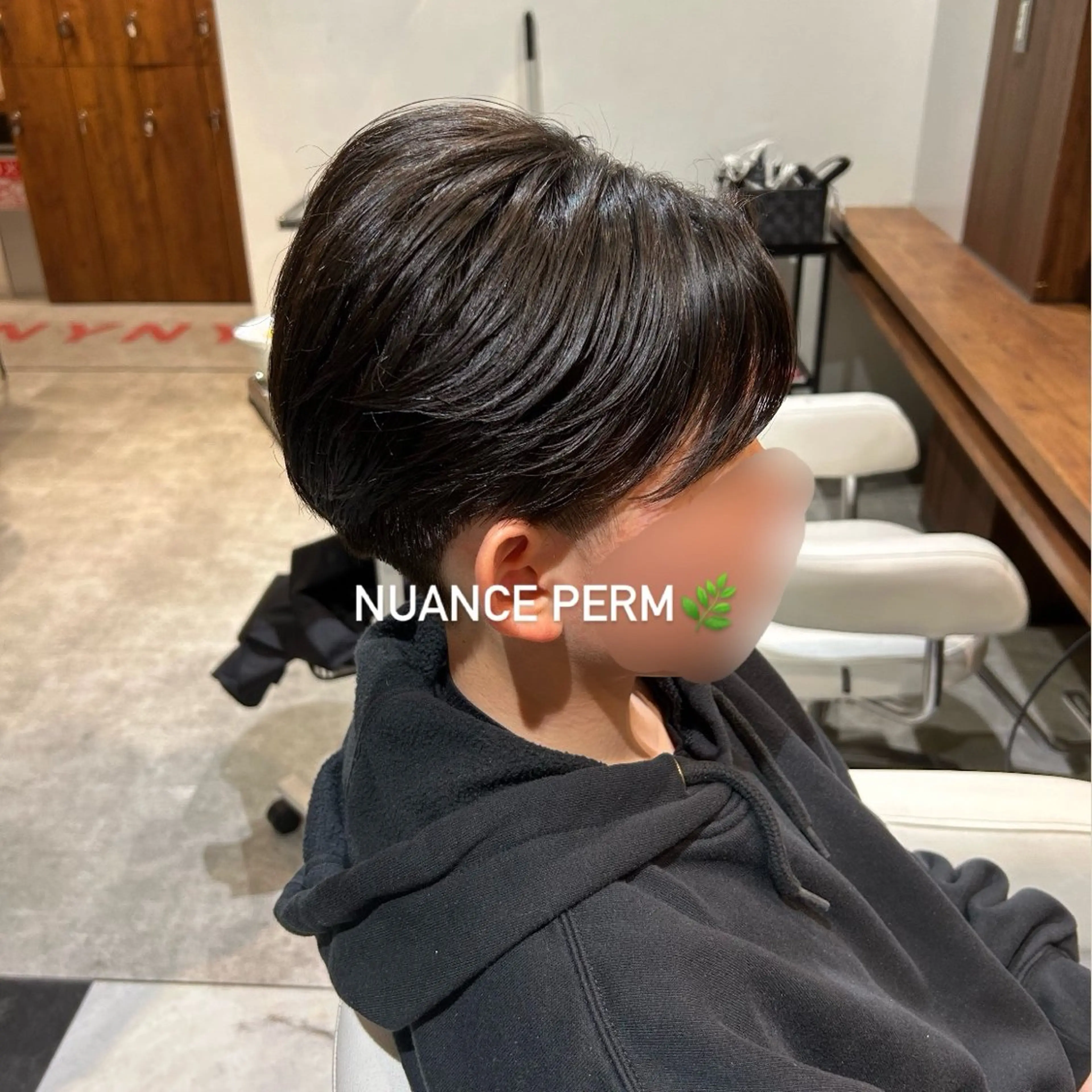 パーマ メンズ カット パーマ レイヤー🎀透明感 カラー|ワンホンのヘアスタイル