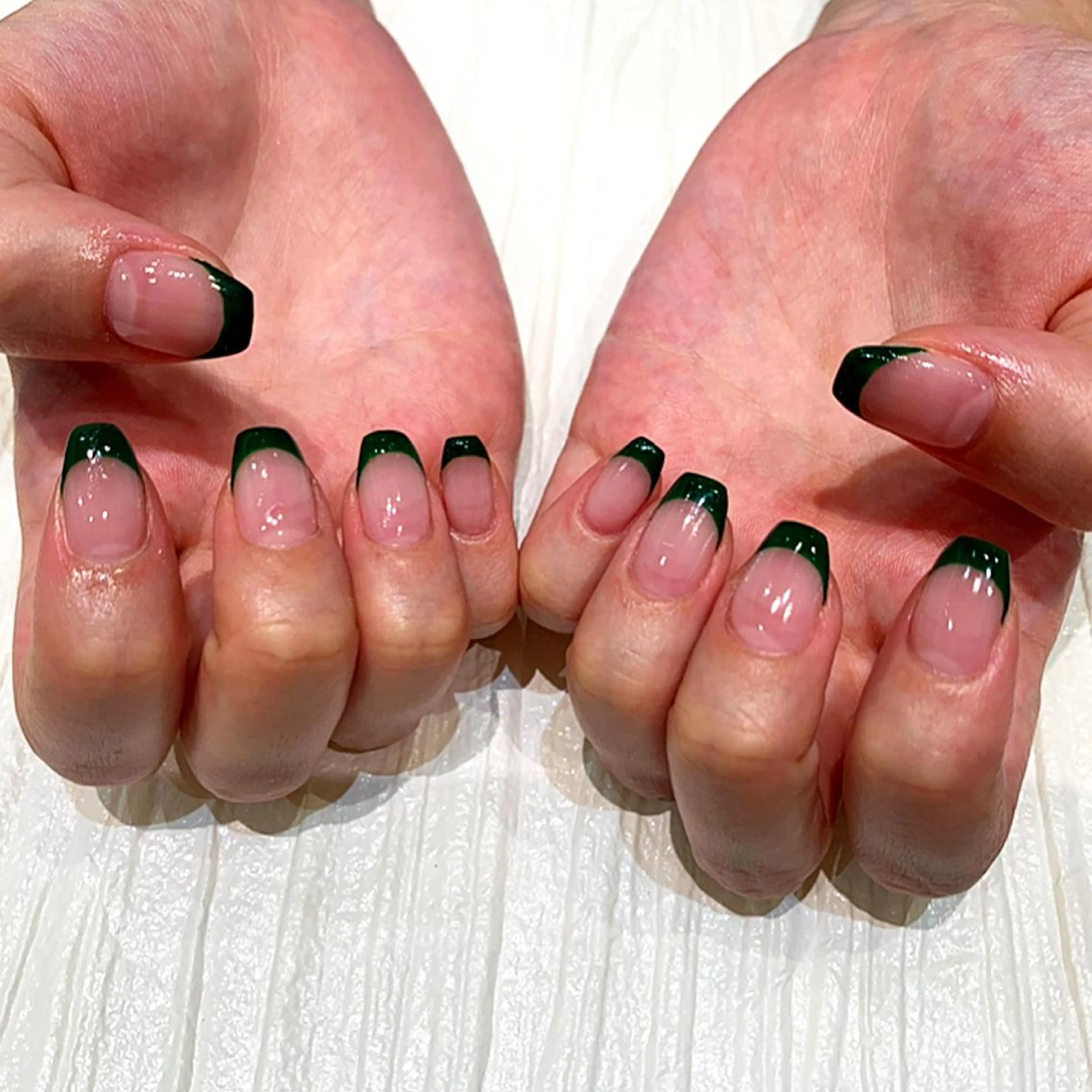 ネイル フレンチネイル グリーン nailAVANCE akariのネイルデザイン