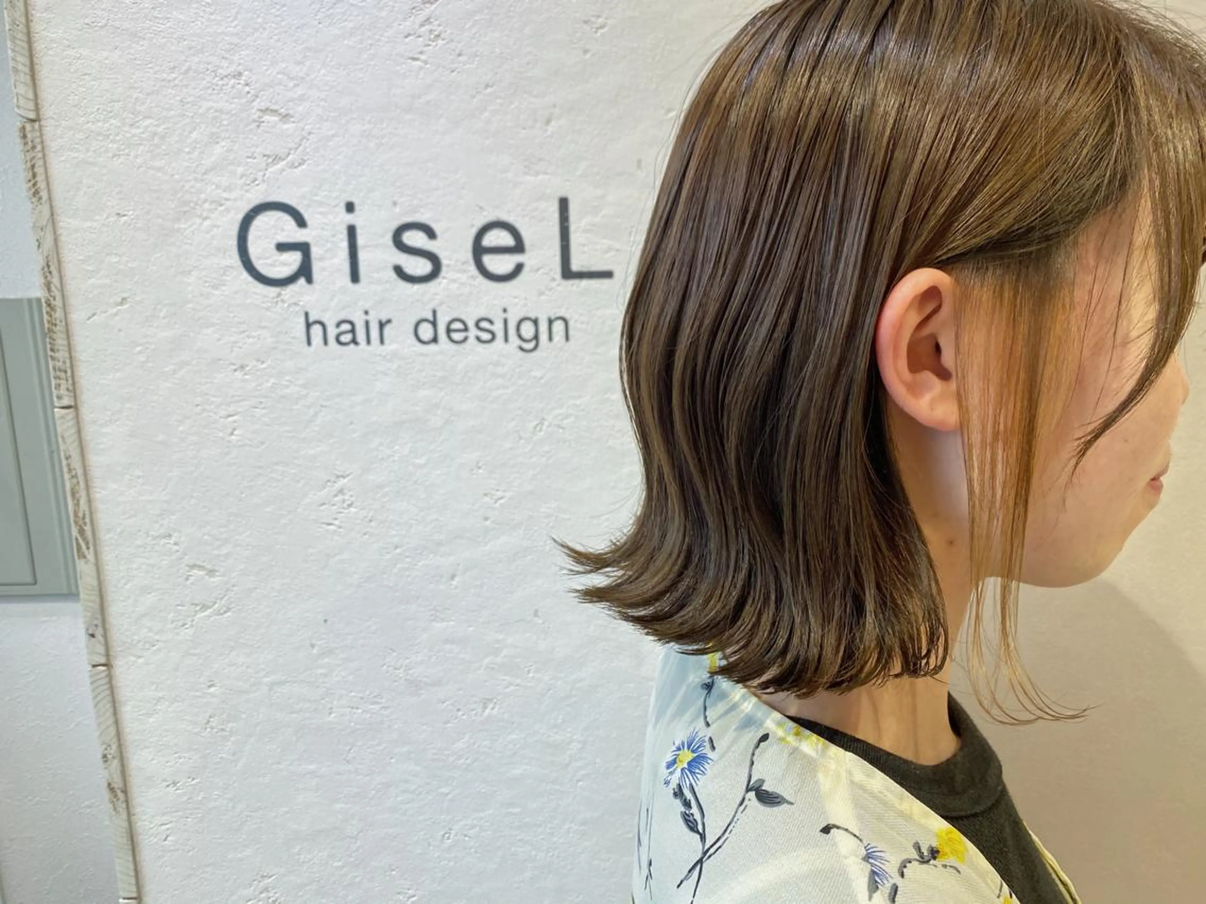 ショート カラー ブリーチ イヤリングカラー jill by gisel＿奥家のヘアスタイル