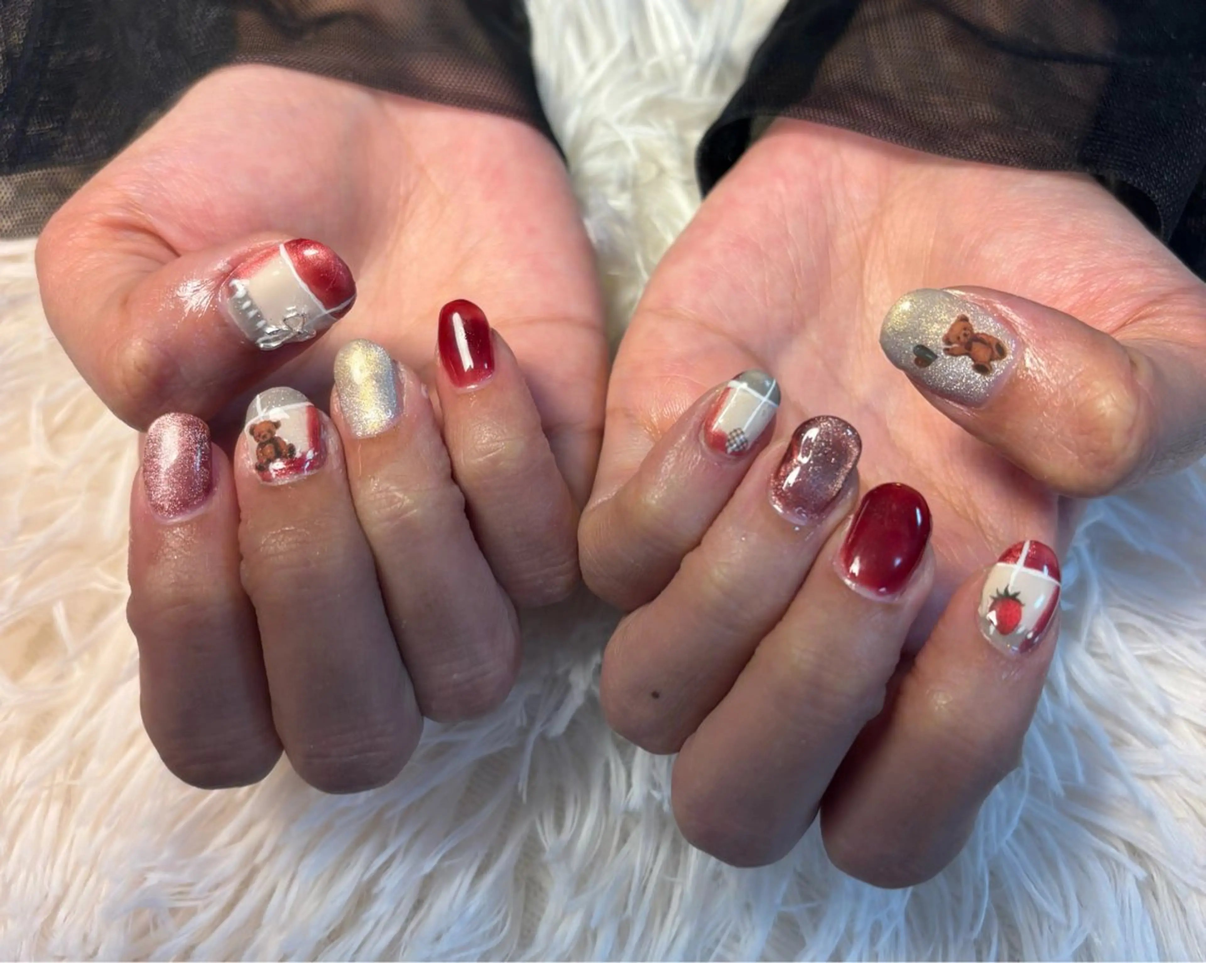 ネイル フラッシュネイル フットネイル フレンチネイル ジェルネイル ガラスフレンチ Nail salon Natulalのネイルデザイン