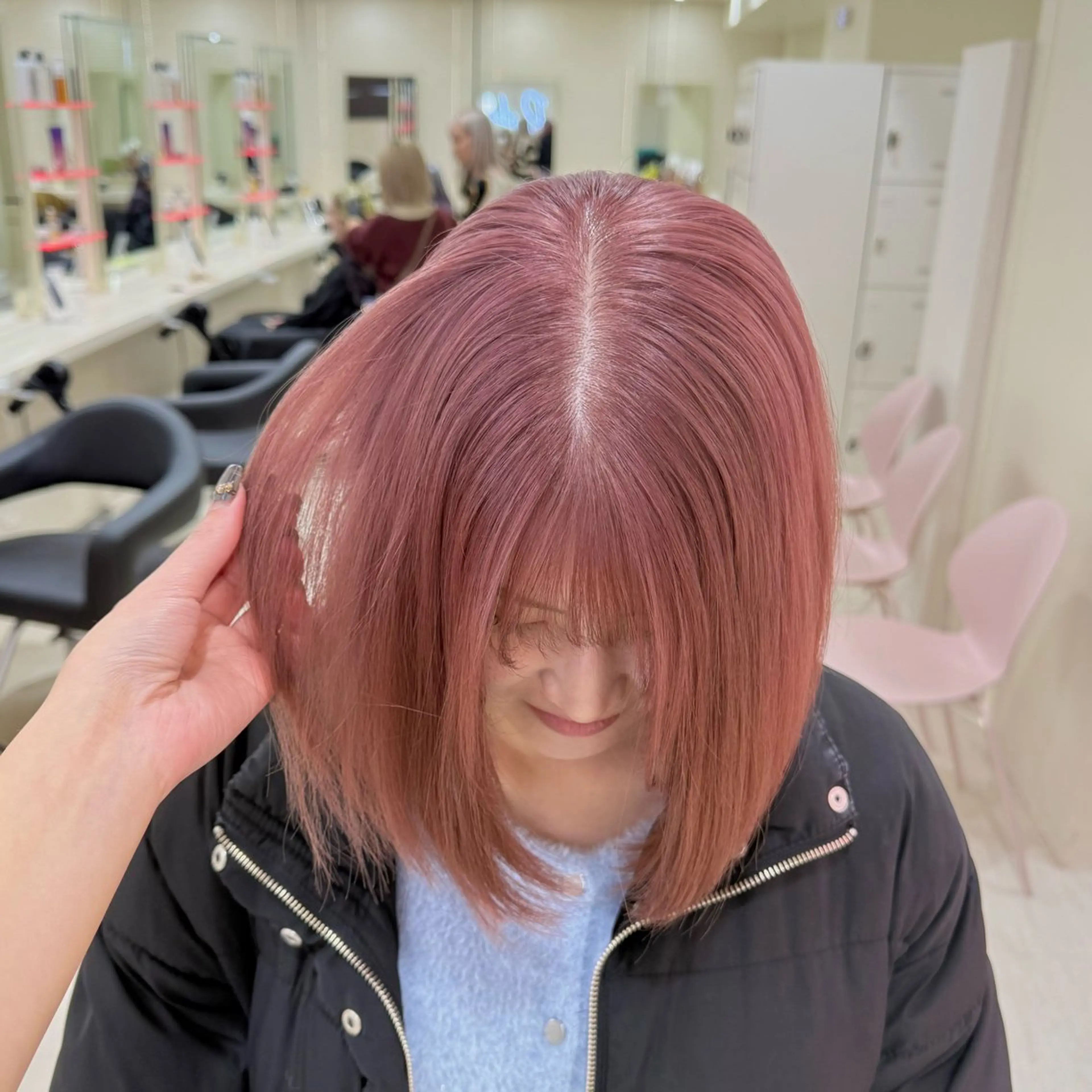 ミディアム 🎀🫧透明感 ピンクラベンダー💟のヘアスタイル