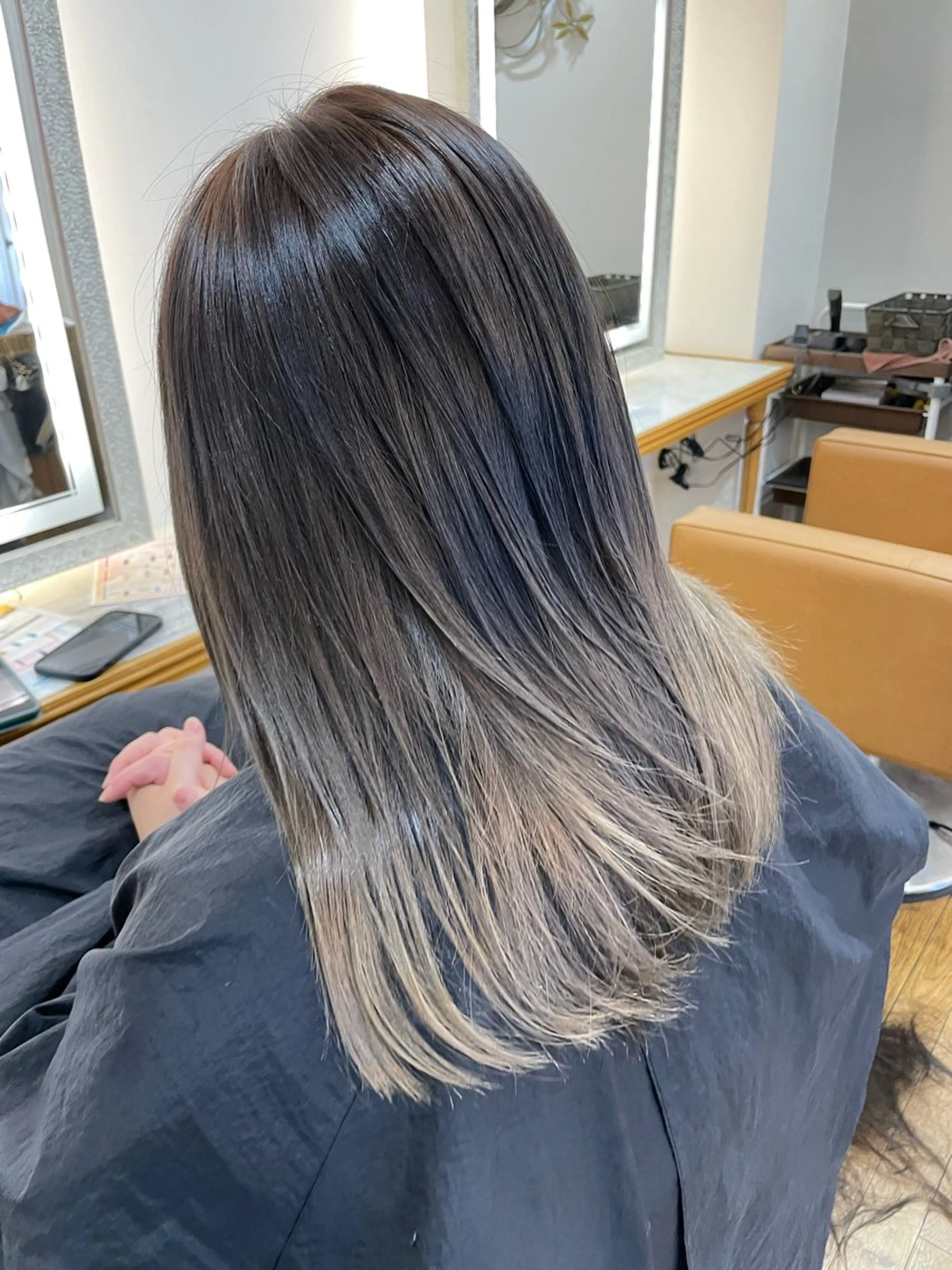 カラー ヘアカラー トリートメント ブリーチ毛矯正.髪質 改善.髪にドラマをのヘアスタイル