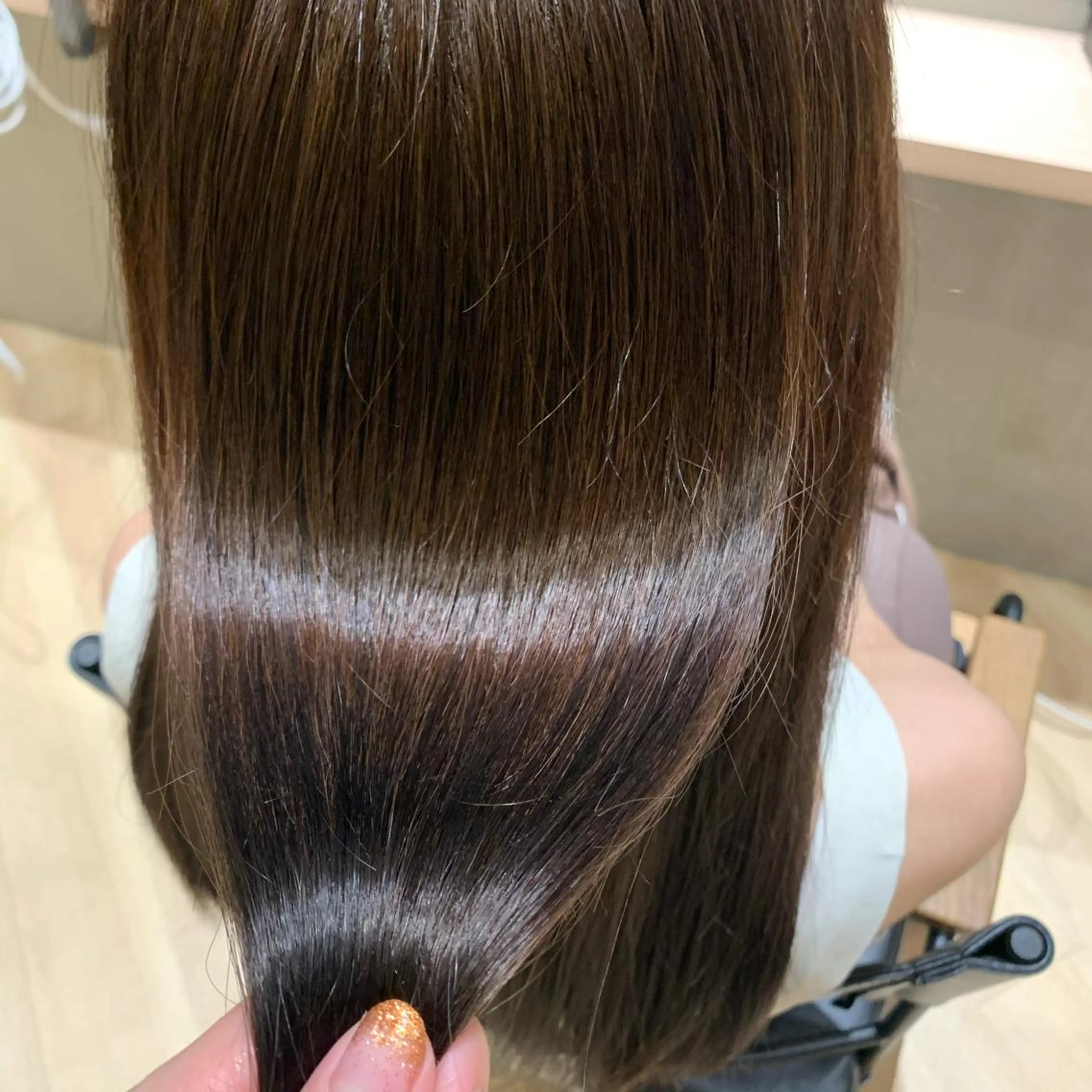 セミロング カラー ヘアアレンジ トリートメント 高井瑠華🌼 ストカールカット特化のヘアスタイル