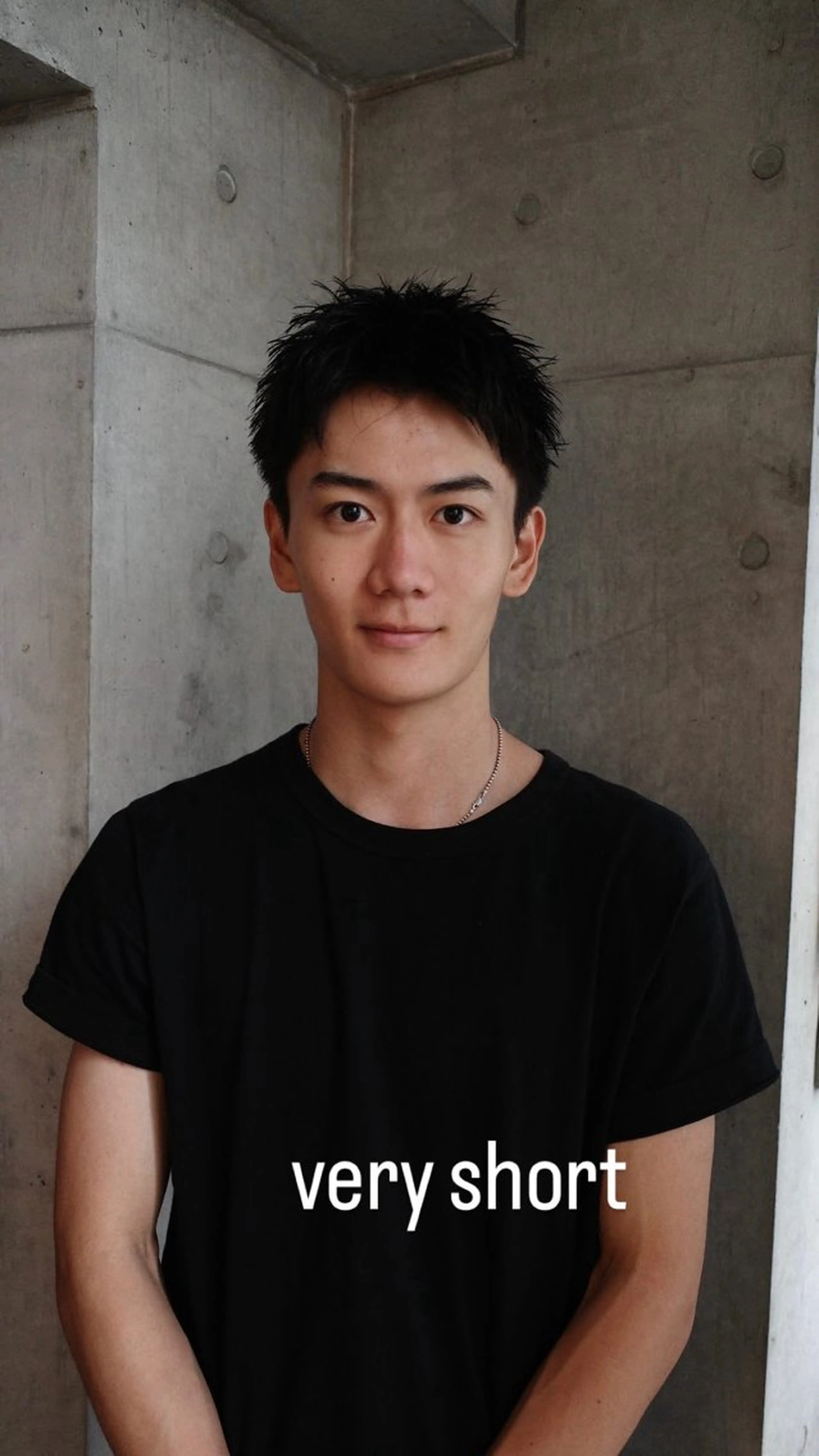 ショート メンズ 宮崎 恵多のヘアスタイル