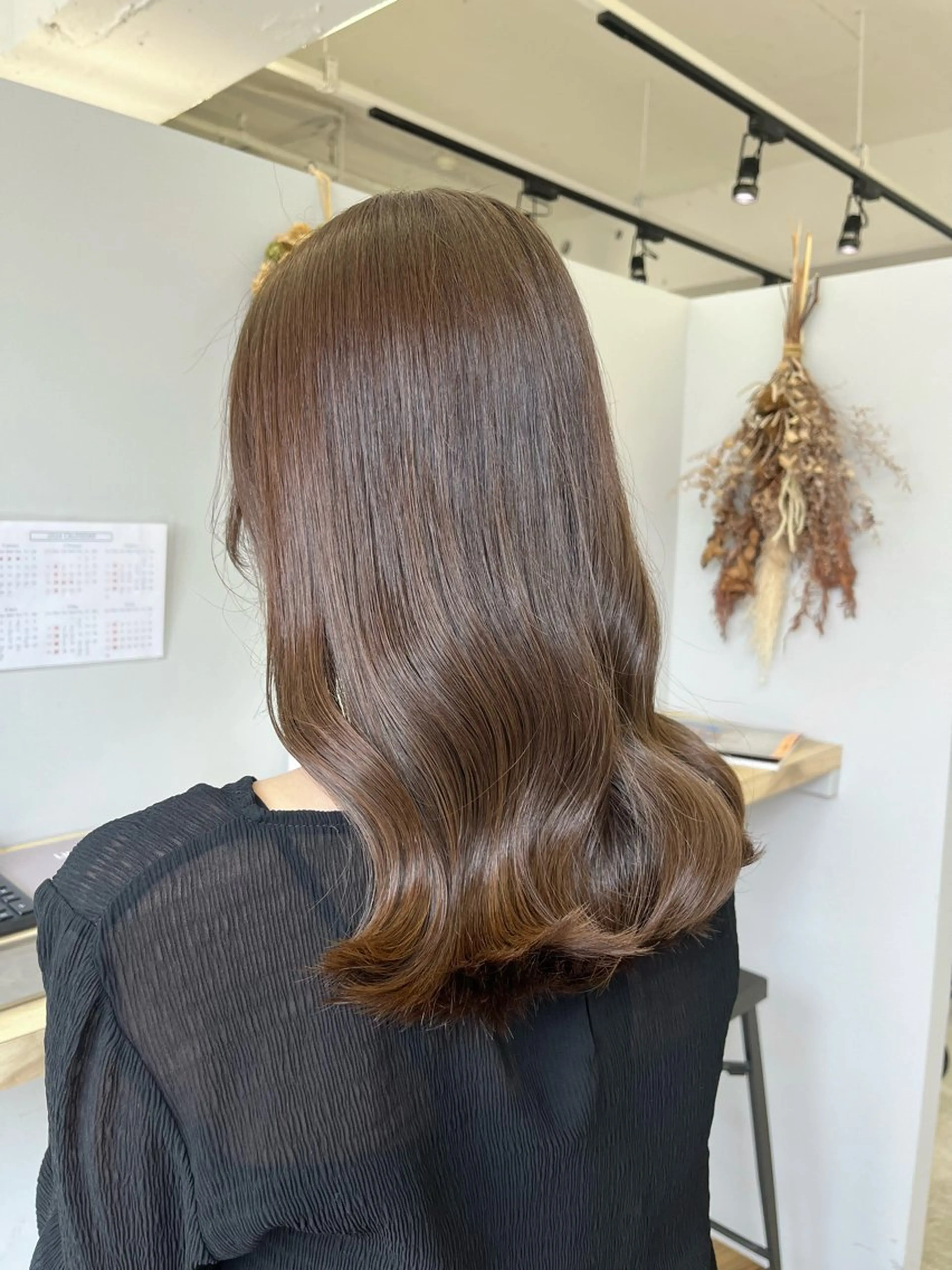 ミディアム 木寺 樹莉のヘアスタイル