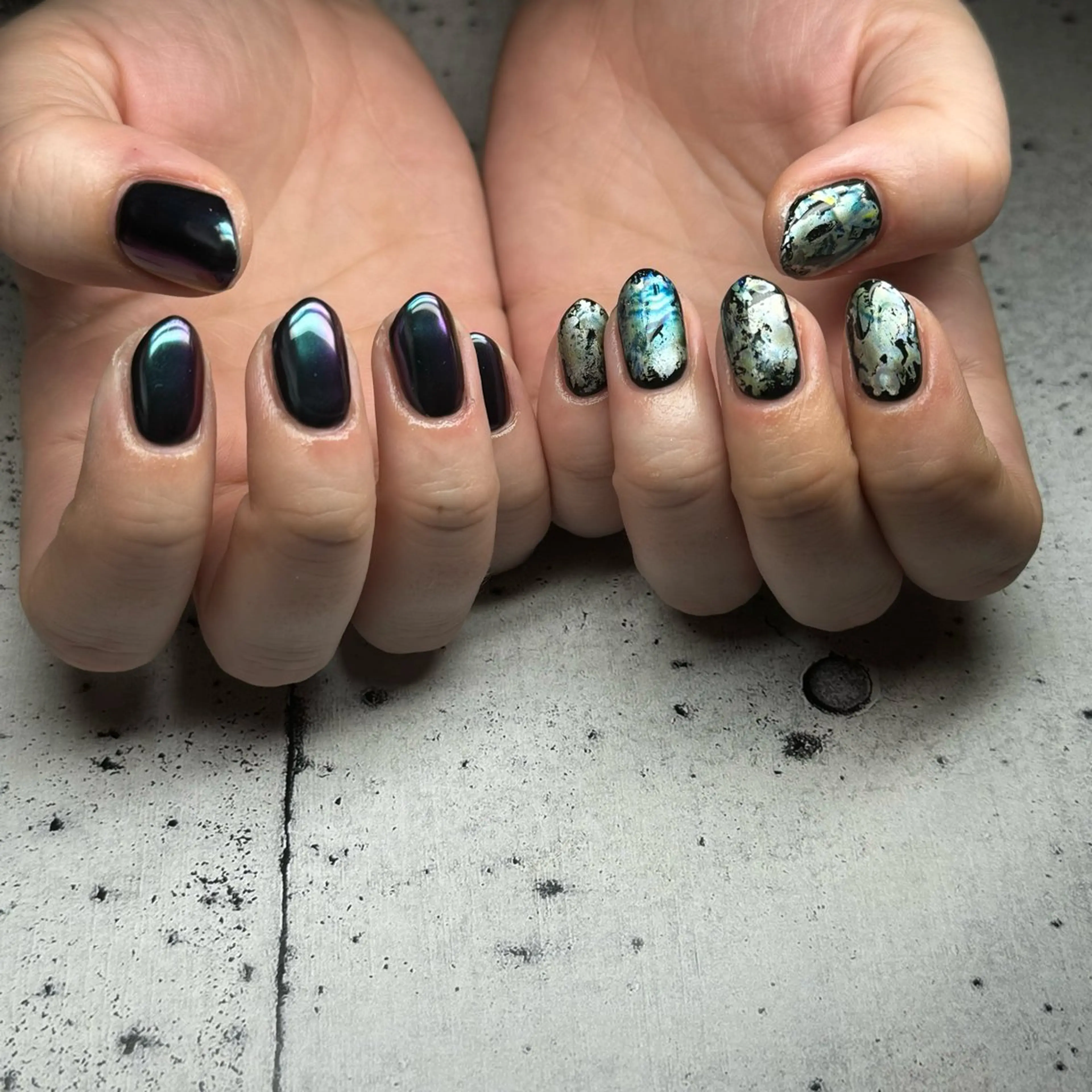 ネイル ミラーネイル ハンドネイル 𝐫𝐚𝐢 𝐧𝐚𝐢𝐥のネイルデザイン