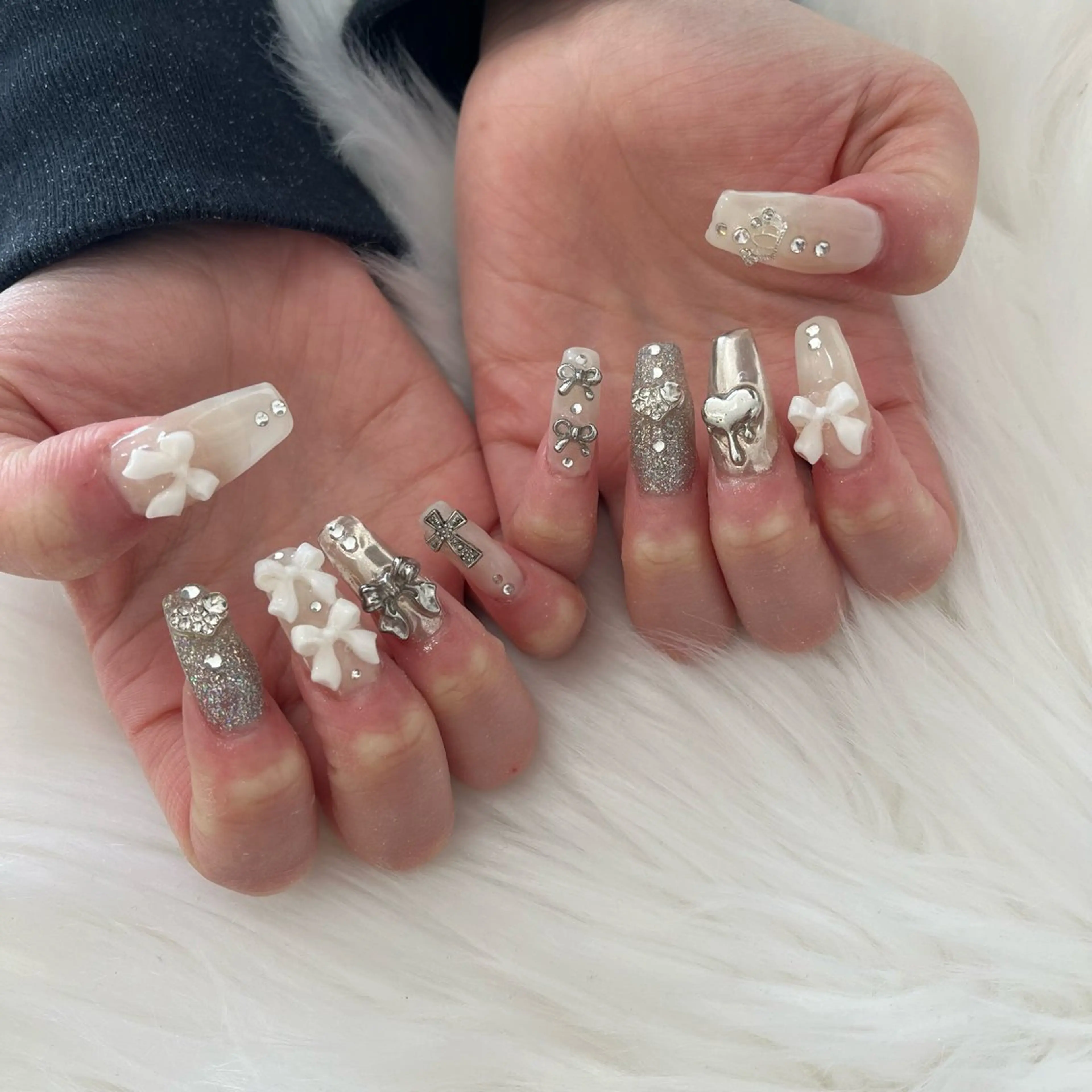 ネイル 長さ出し フットネイル ジェルネイル 韓国ネイル マグネットネイル #Amin nail salonのネイルデザイン
