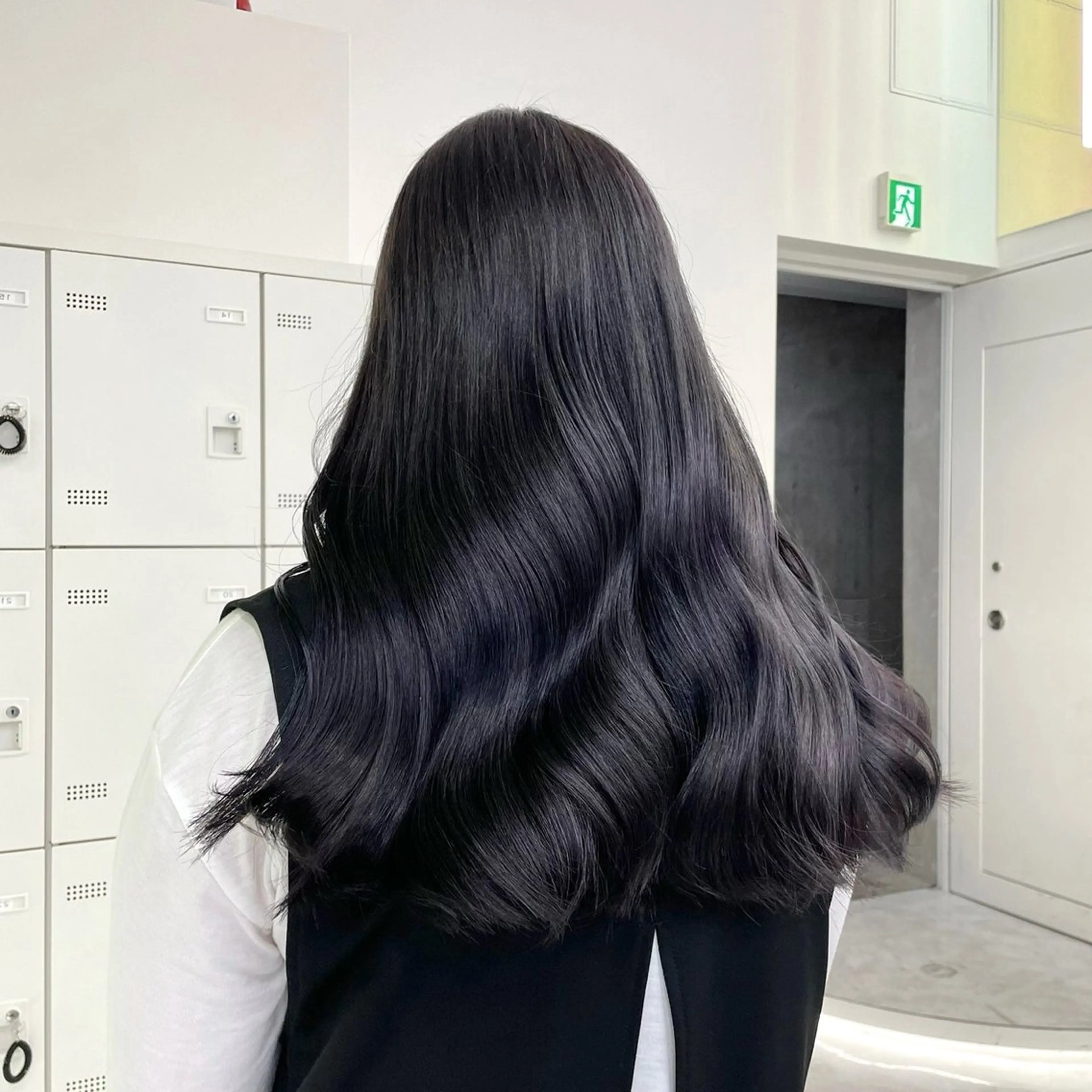 セミロング カラー ヘアアレンジ カット ヘアカラー トリートメント ヘッドスパ ヘアセット 【公式】DISCO銀 座🪩トレンド🪽のヘアスタイル