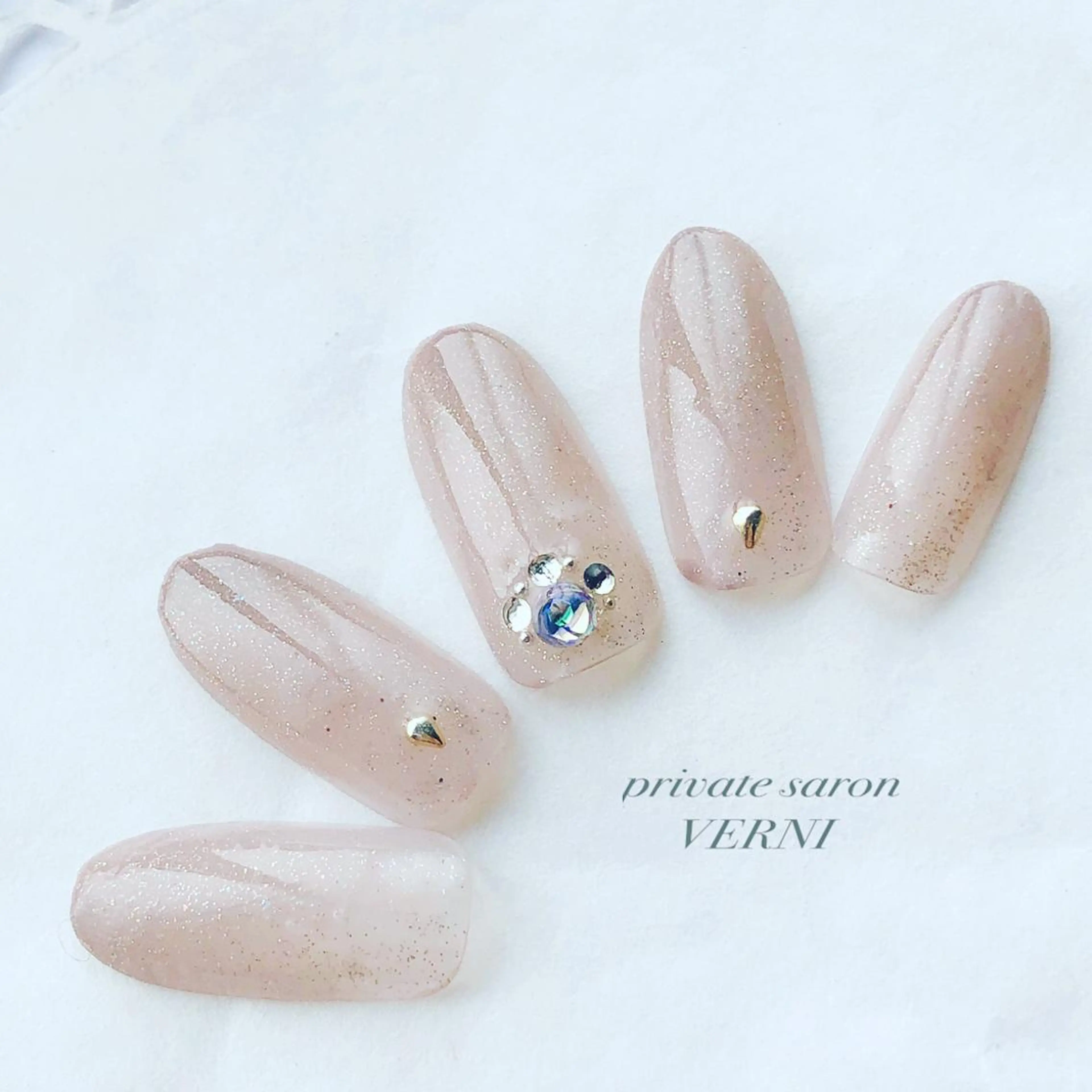 ネイル 自爪育成ネイルサロン ヴェルニのネイルデザイン