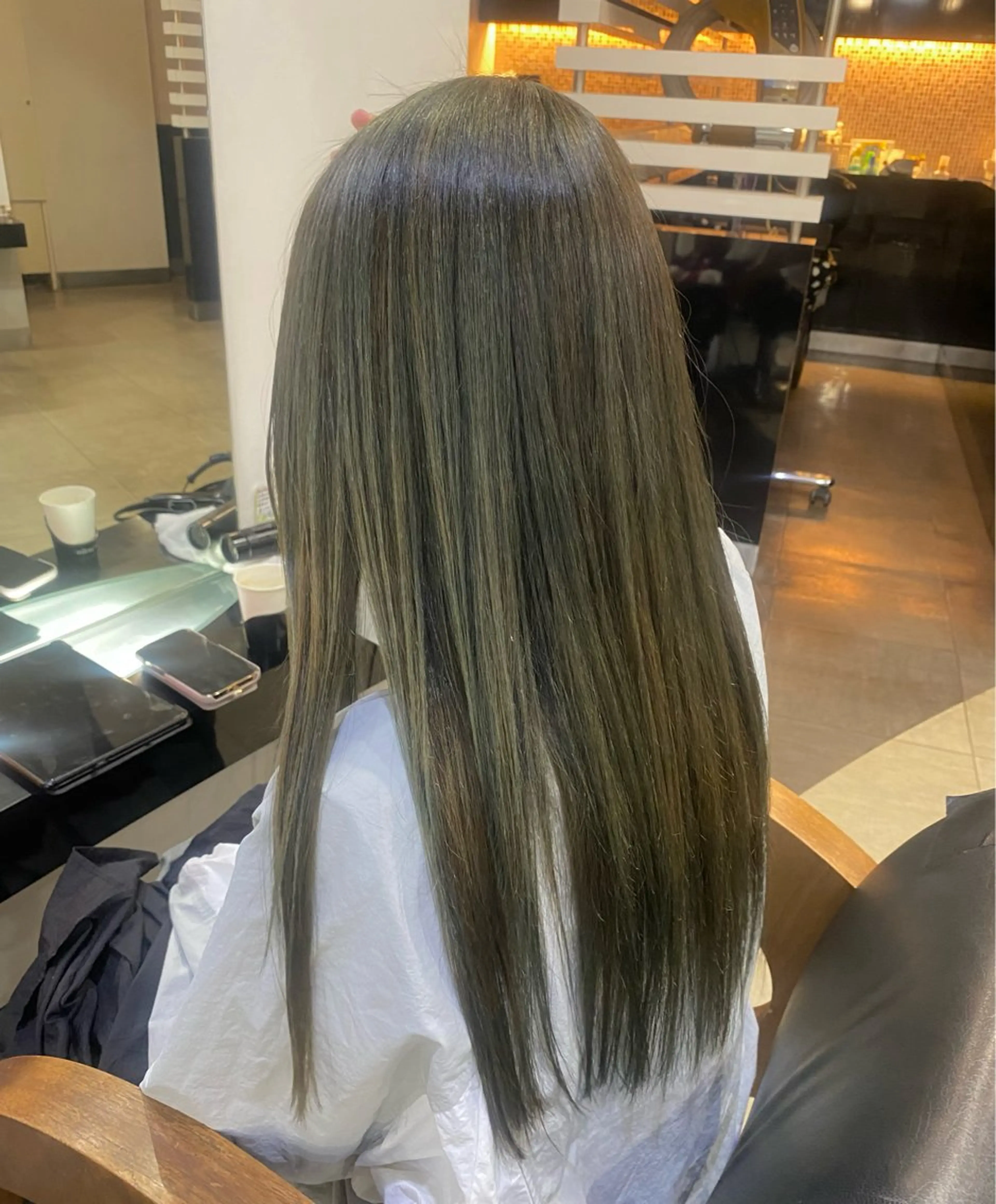 ロング カラー ヘアアレンジ 縮毛矯正 烏山 達也のヘアスタイル