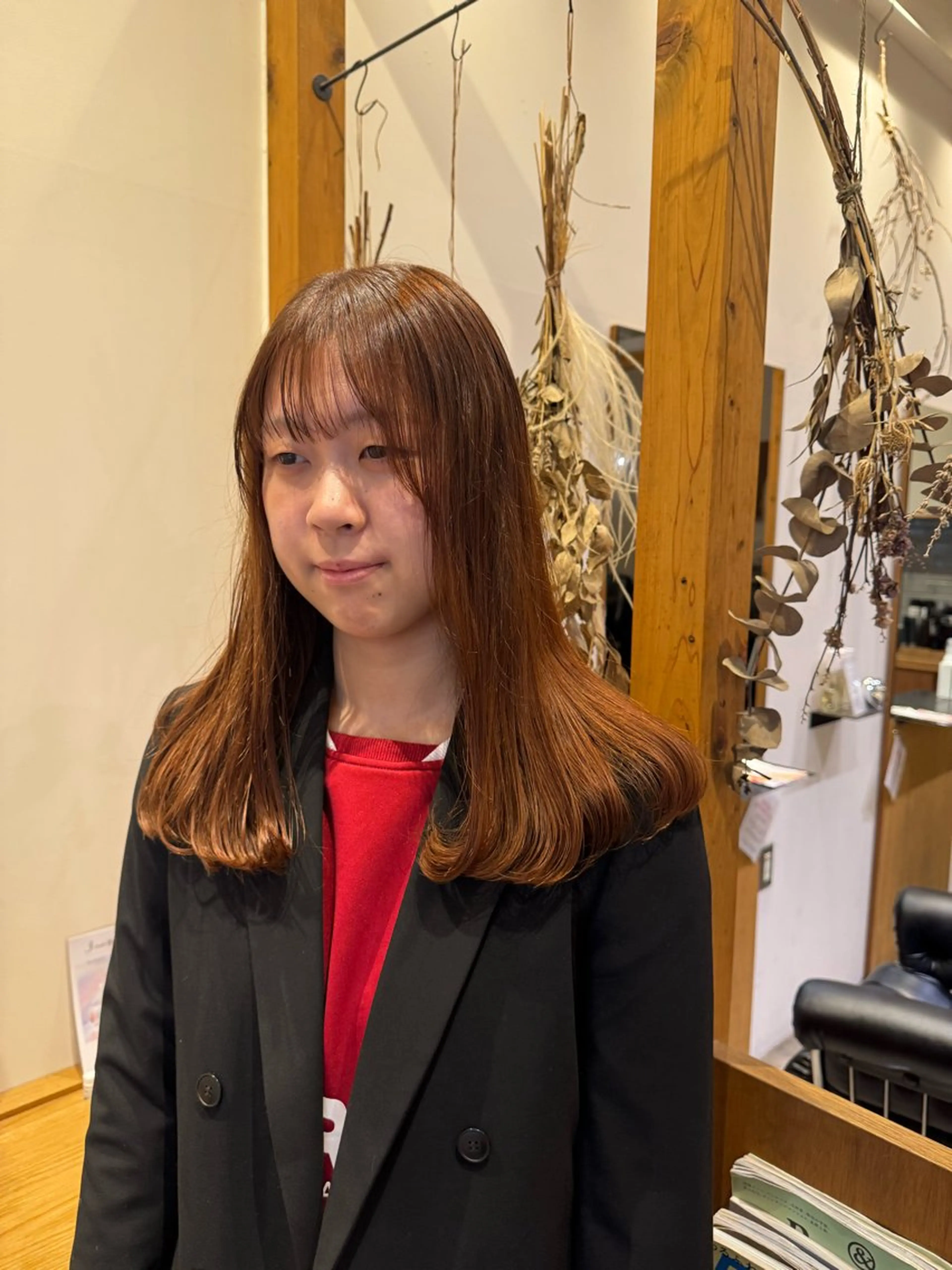 ロング カラー オレンジ カット ヘアカラー トリートメント ENIF　大島 芽生のヘアスタイル