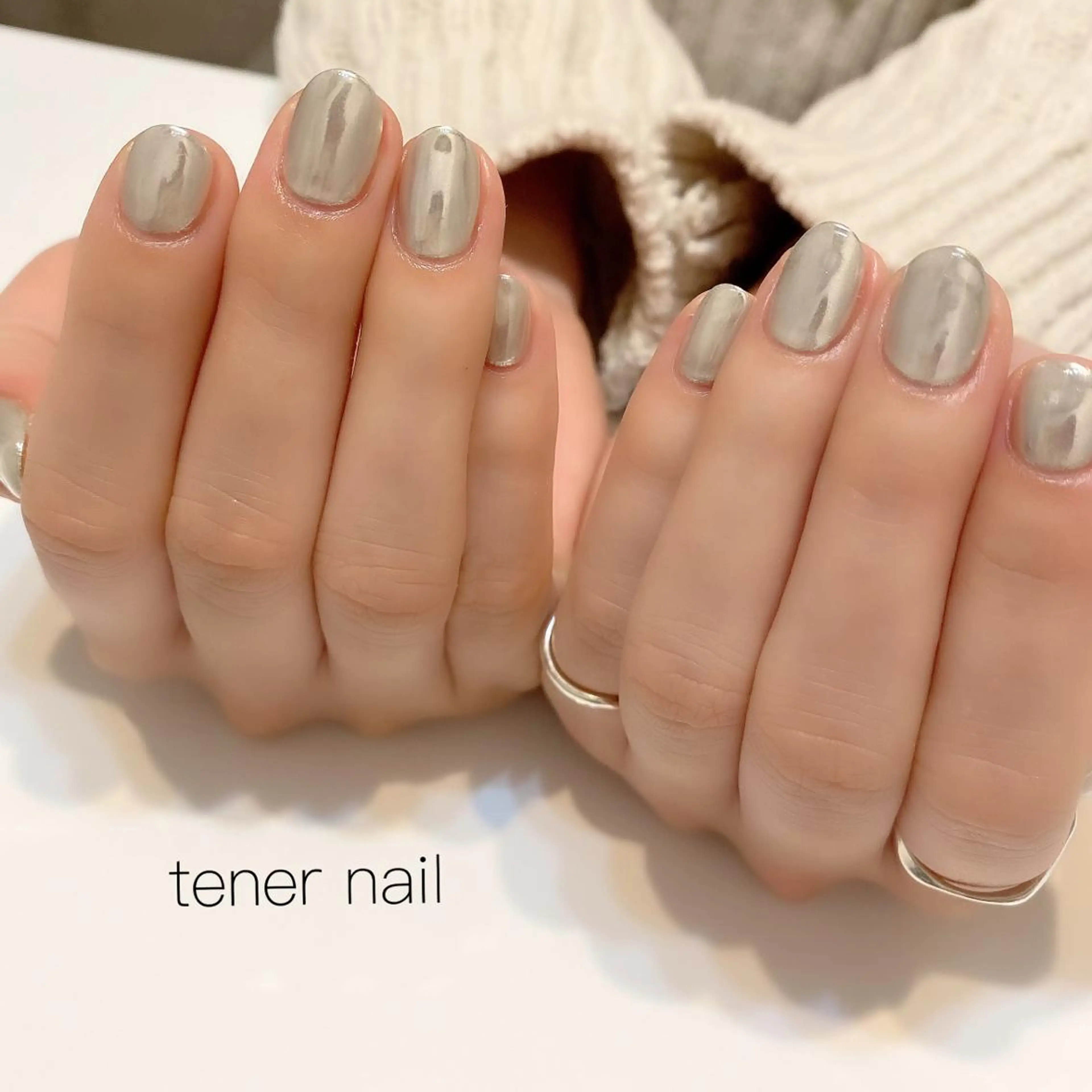 ネイル ミラーネイル シルバー テネルネイル tener nailのネイルデザイン