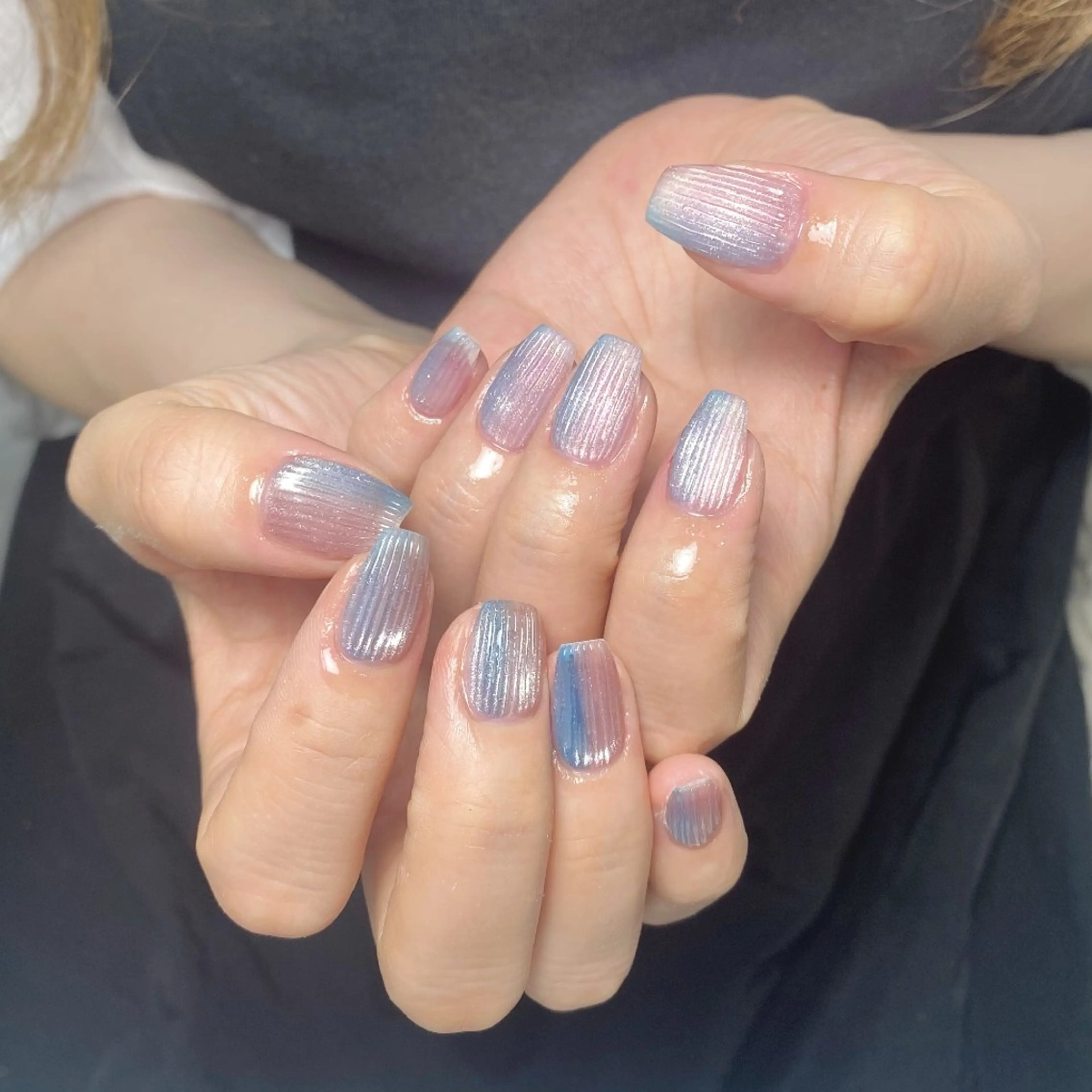 ネイル チークネイル フレンチネイル ジェルネイル ガーリー キラキラネイル ハンドネイル UM Nail Salonのネイルデザイン