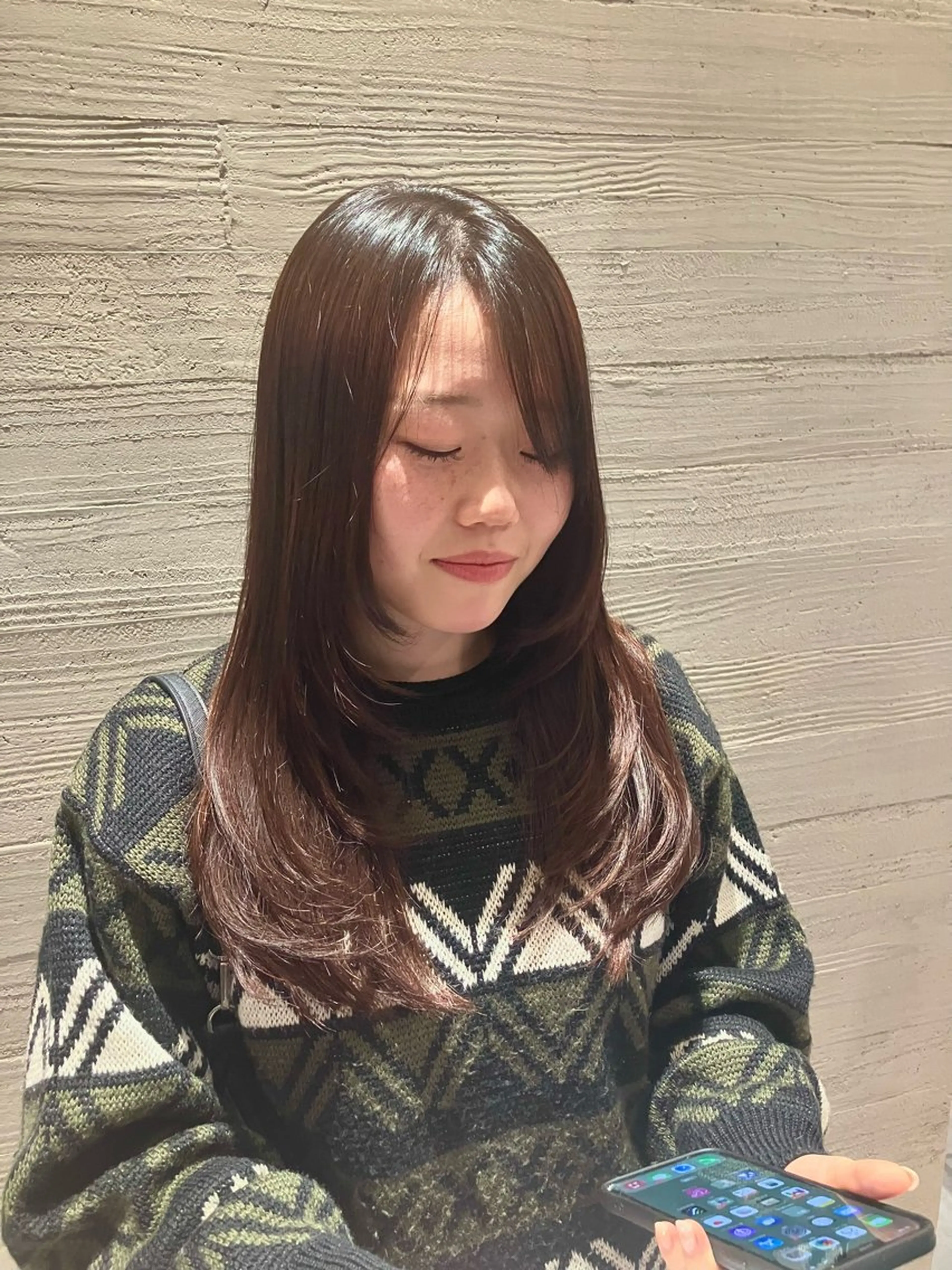 ロング レイヤーカット サキ🤍ハイトーン 🩰くびれ巻きヘアのヘアスタイル