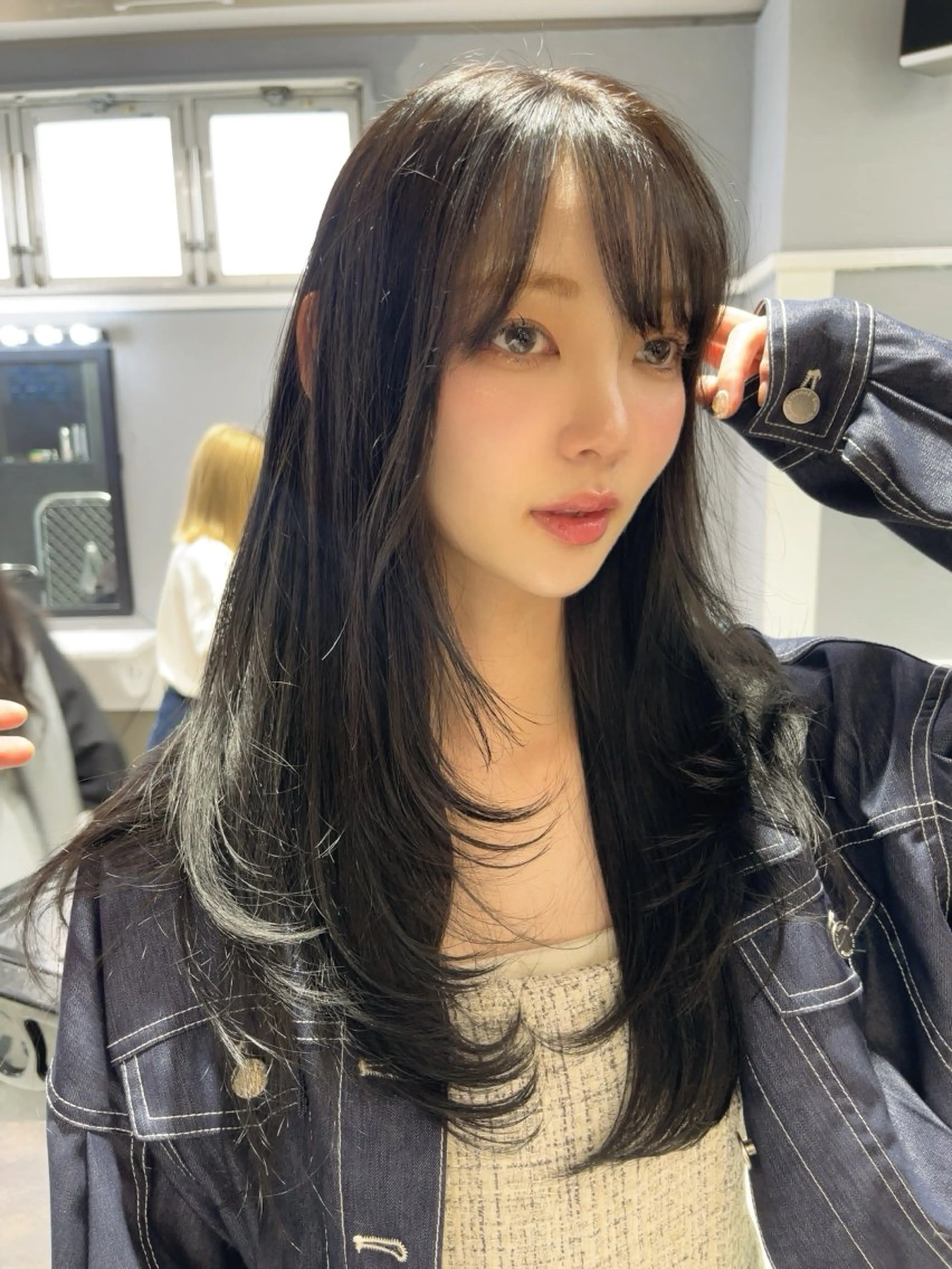 ロング カラー カット ハイトーン/レイヤー /ボブ/咲良のヘアスタイル