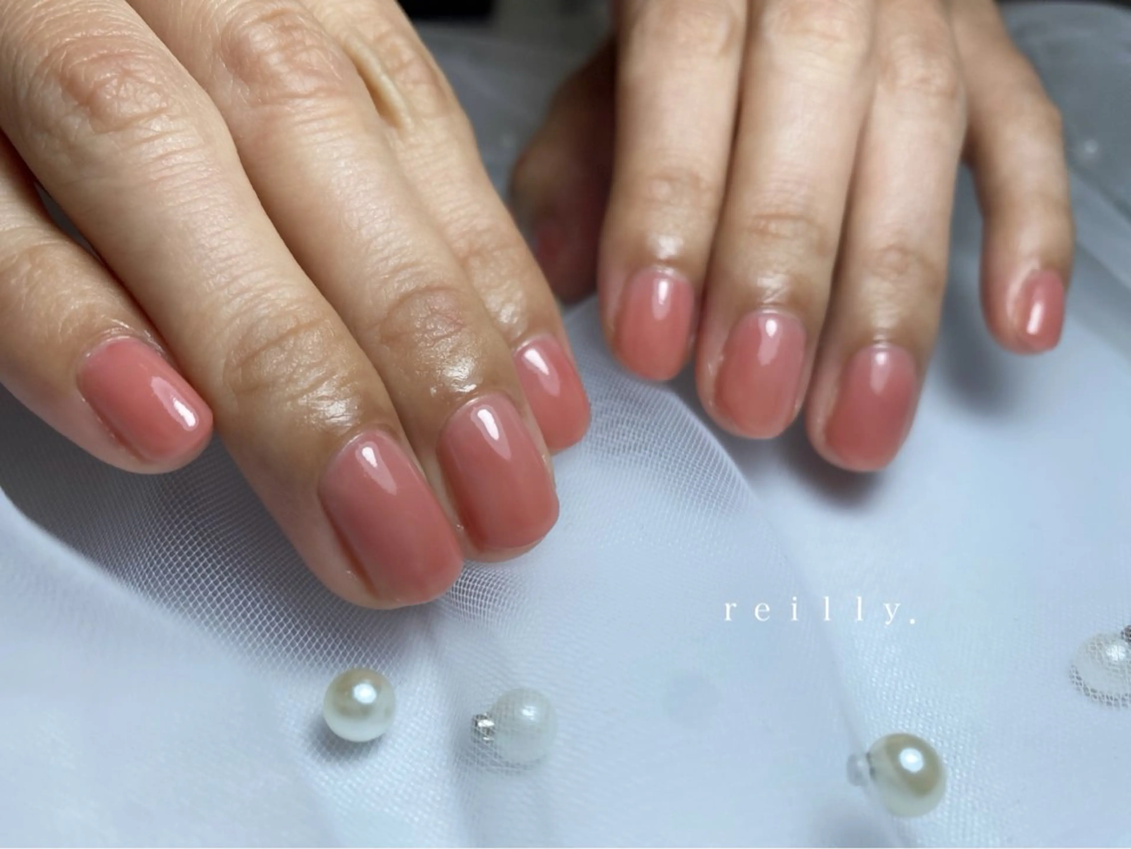 ネイル フラッシュネイル グラデーション ラメ(グリッター) マグネットネイル ワンカラーネイル Marina 《REILLY.》のネイルデザイン