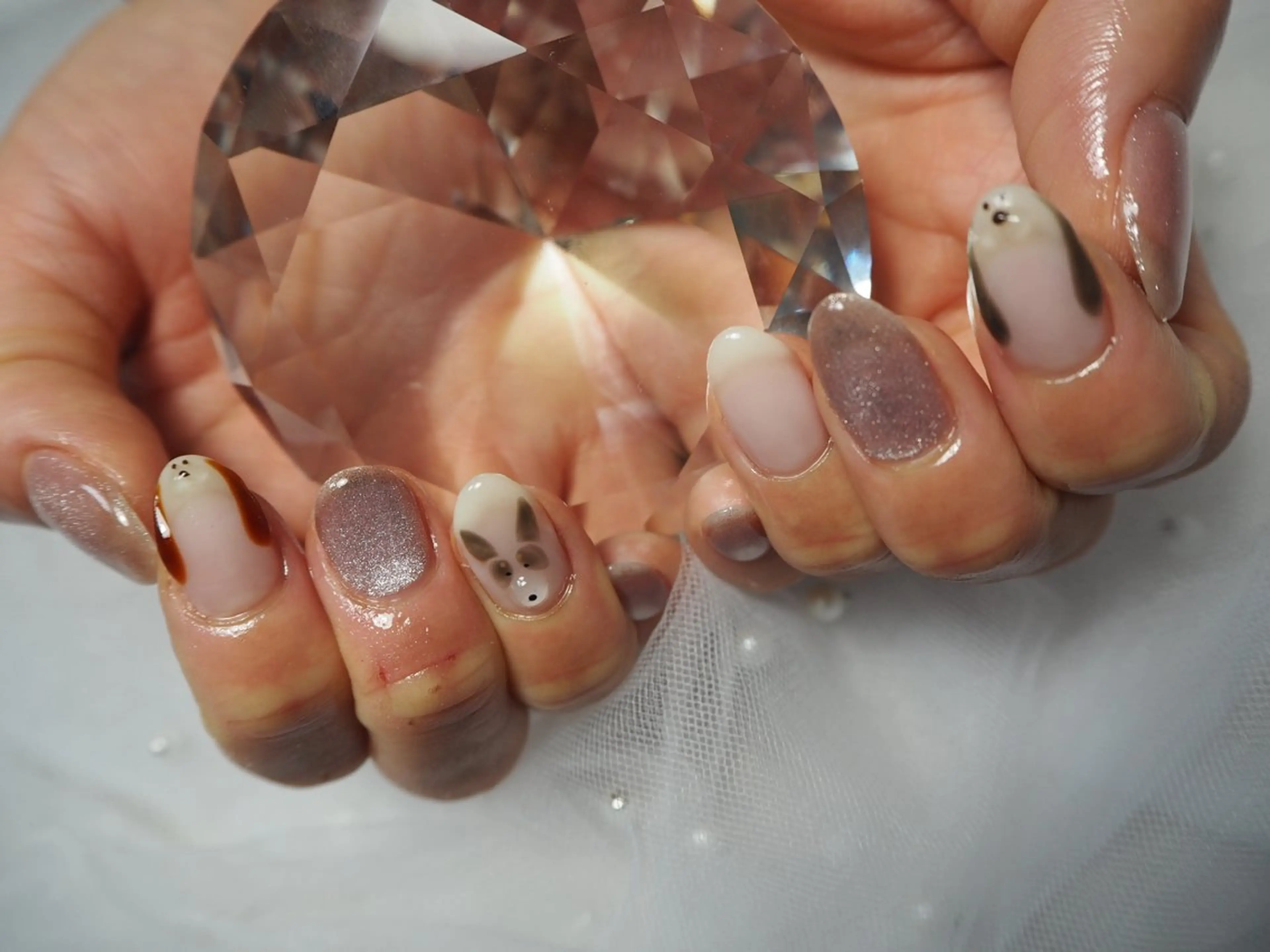 ネイル ジェルネイル パラジェル AND mielのネイルデザイン