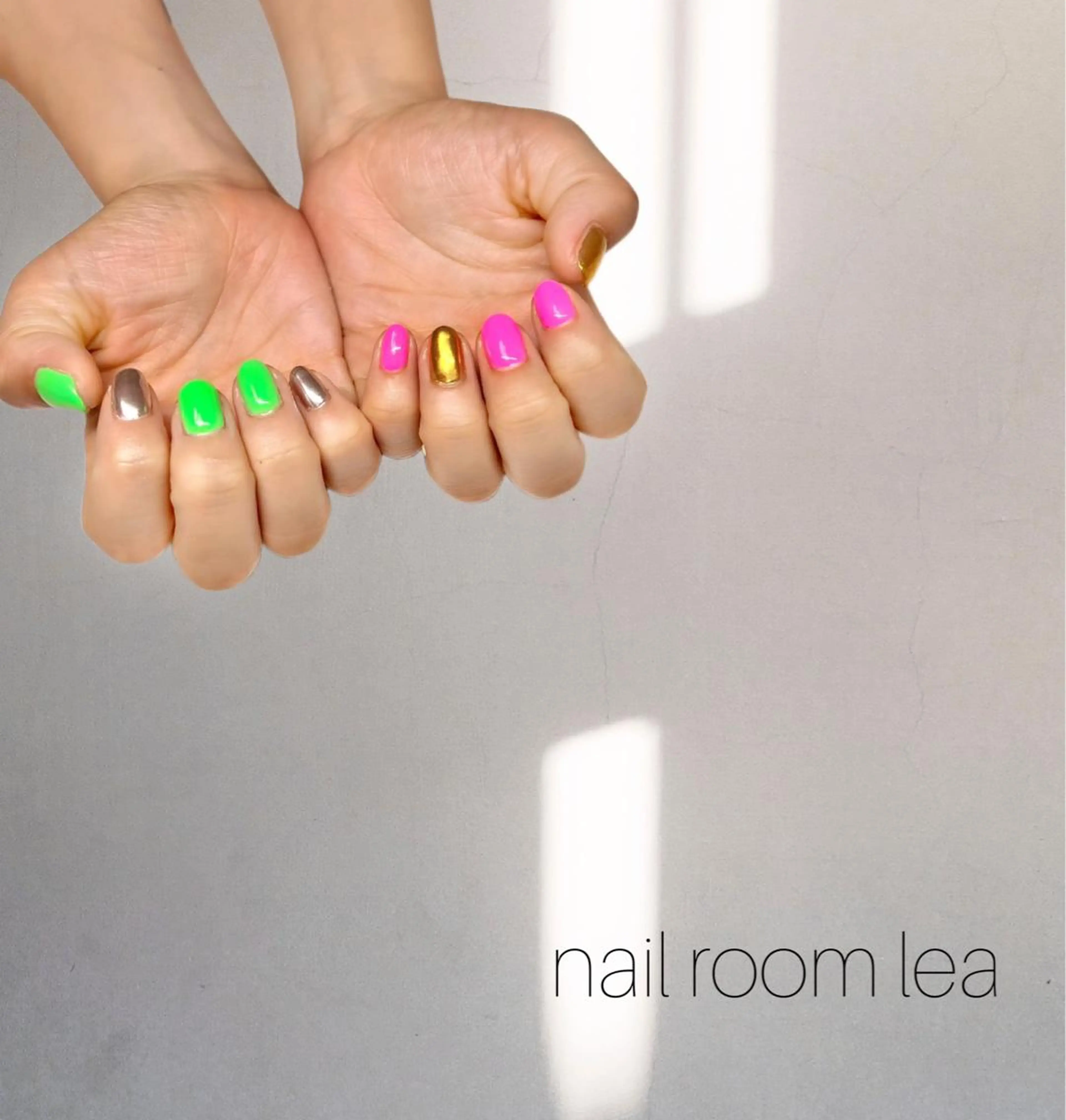ネイル ハンドネイル ハンドケア nailroom leaのネイルデザイン