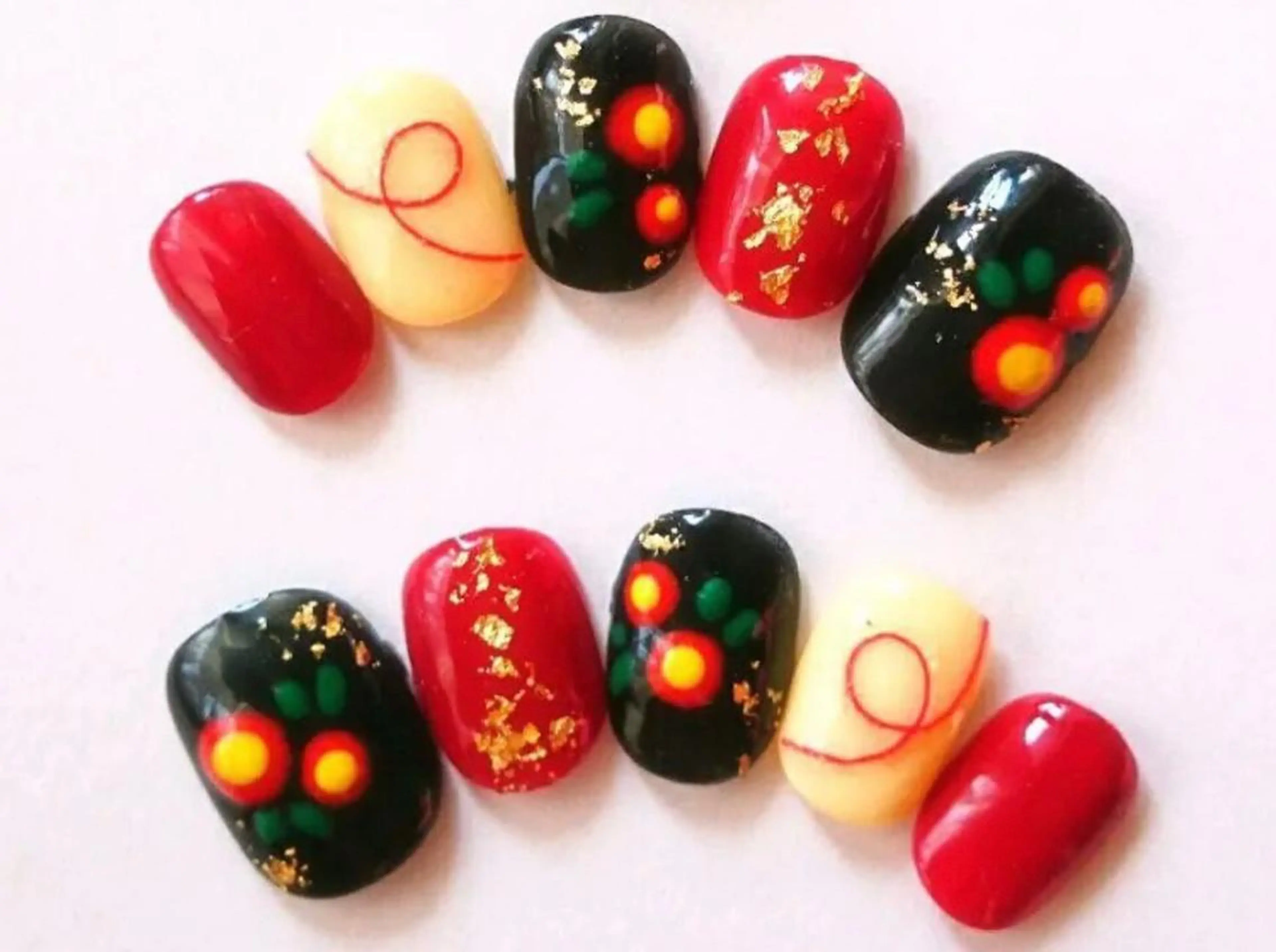 ネイル ハンドネイル ゲン レイカのネイルデザイン