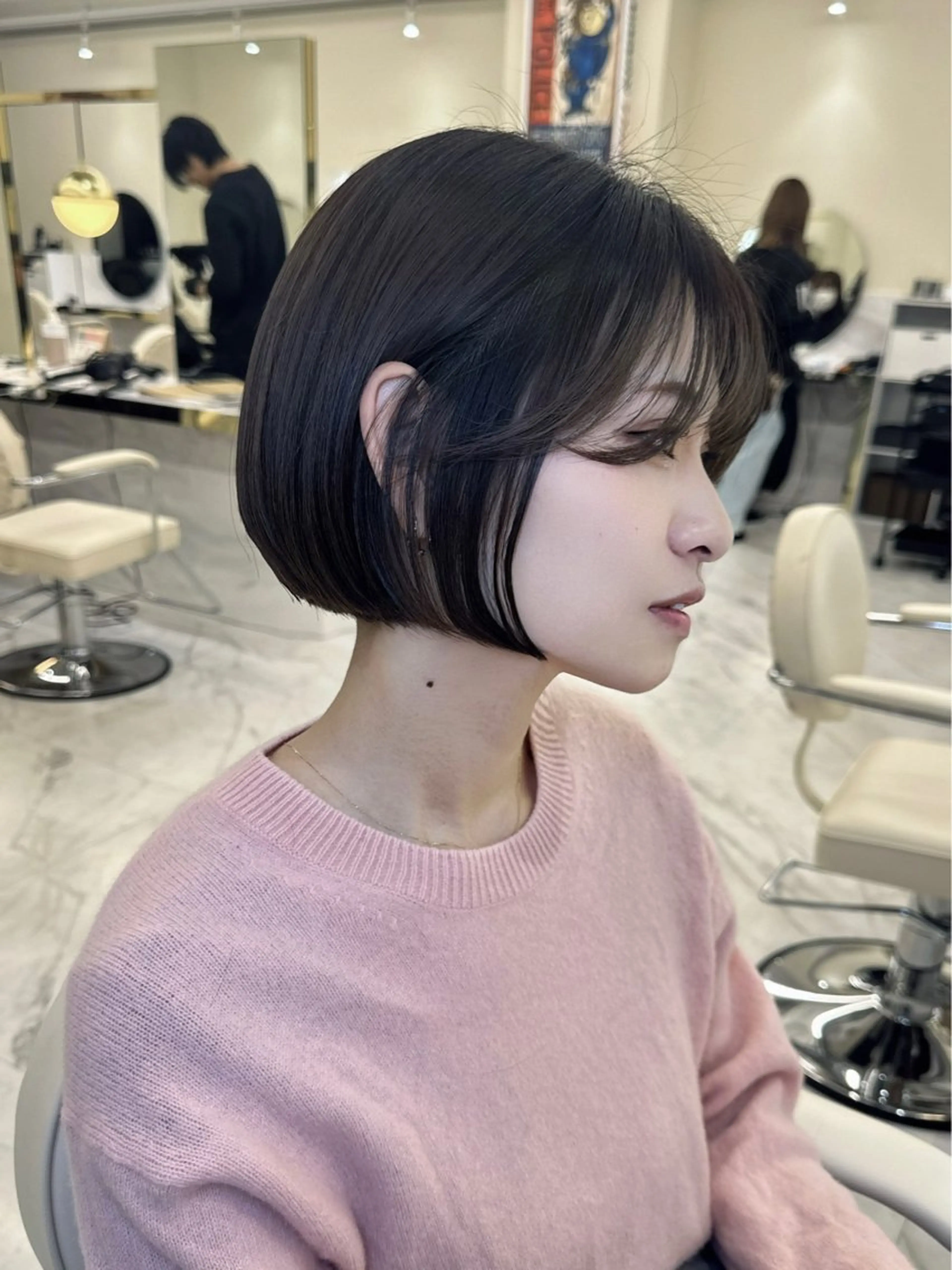 ショート カラー パーマ 透明感カラー ボブ 韓国風ヘア レイヤーカット カット ヘアカラー トリートメント ニシダヒカリ🌙 髪質改善×似合わせのヘアスタイル