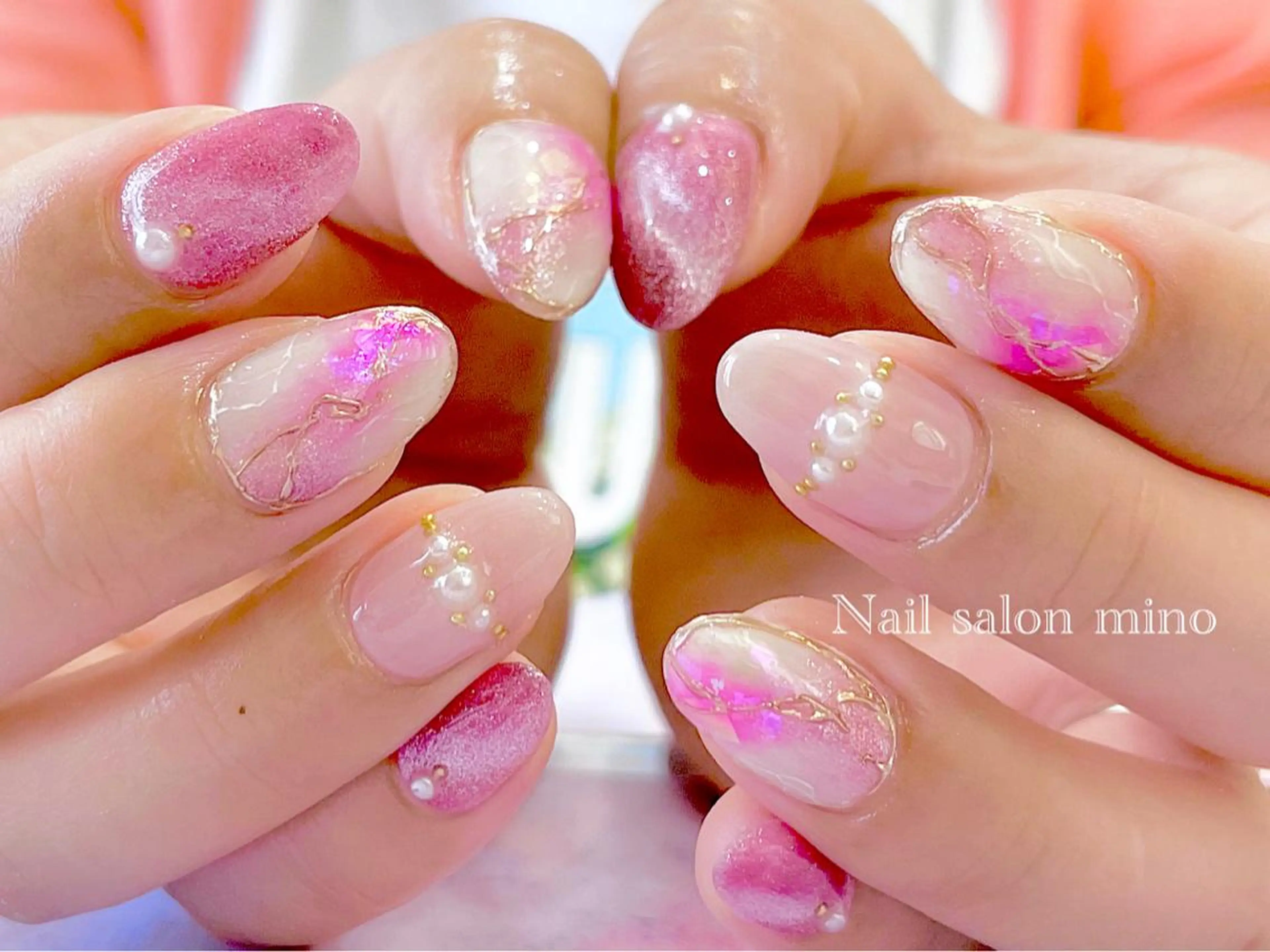 ネイル アートネイル マグネットネイル ミラーネイル シンプルネイル 三野　nail salon minoのネイルデザイン