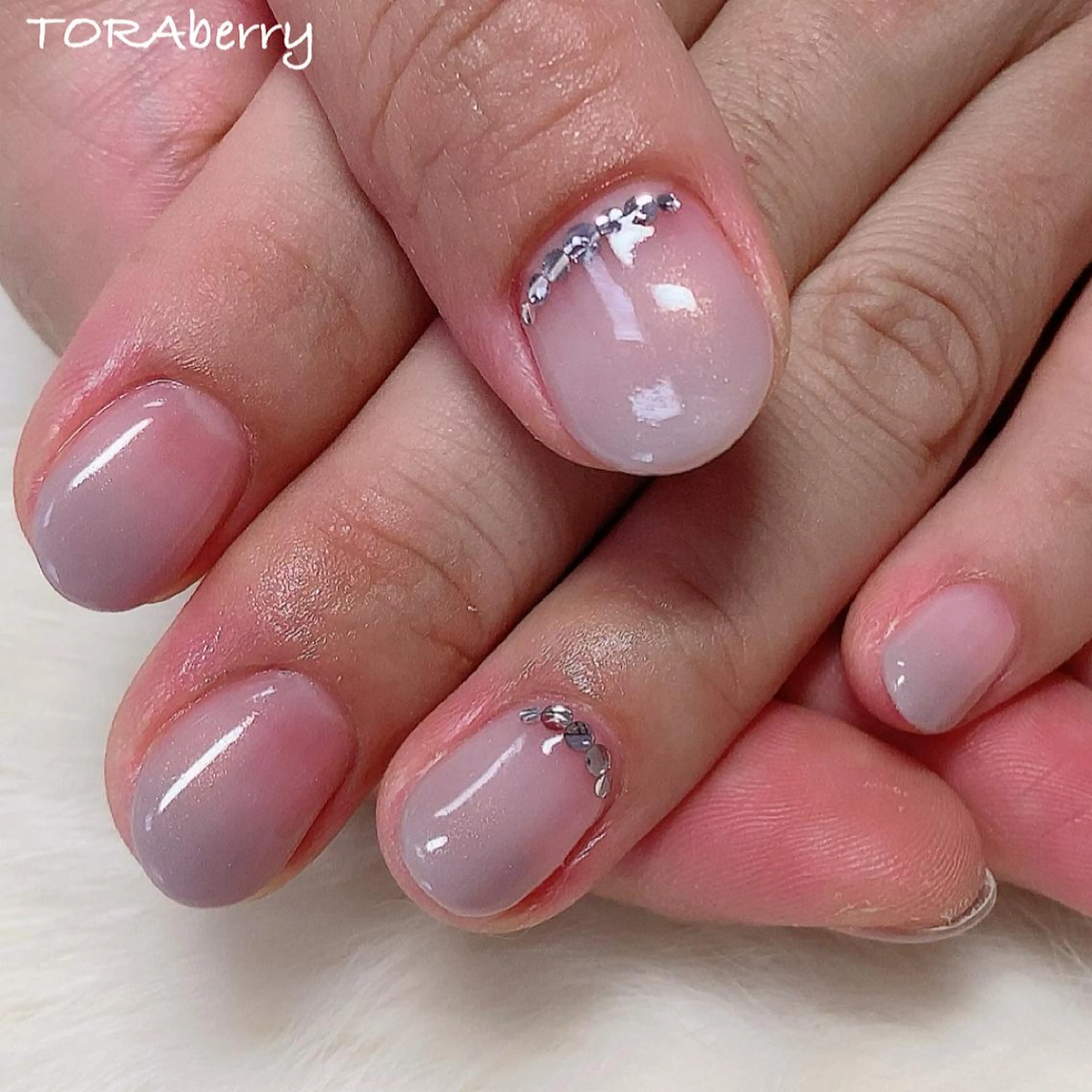 ネイル ハンドネイル ネイリスト なつみのネイルデザイン