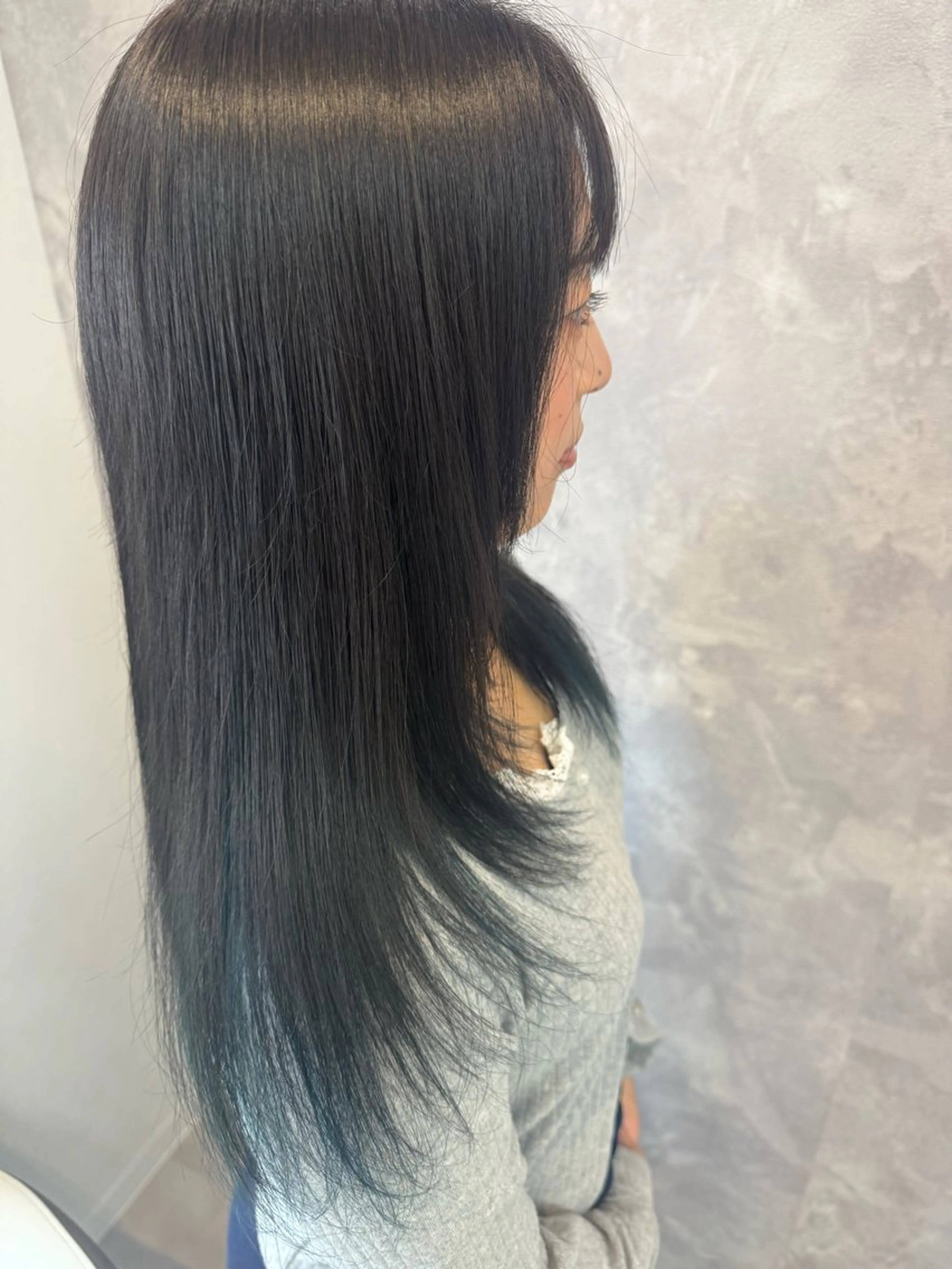 ロング カラー カット ヘアカラー トリートメント ヒヨシ ルナのヘアスタイル