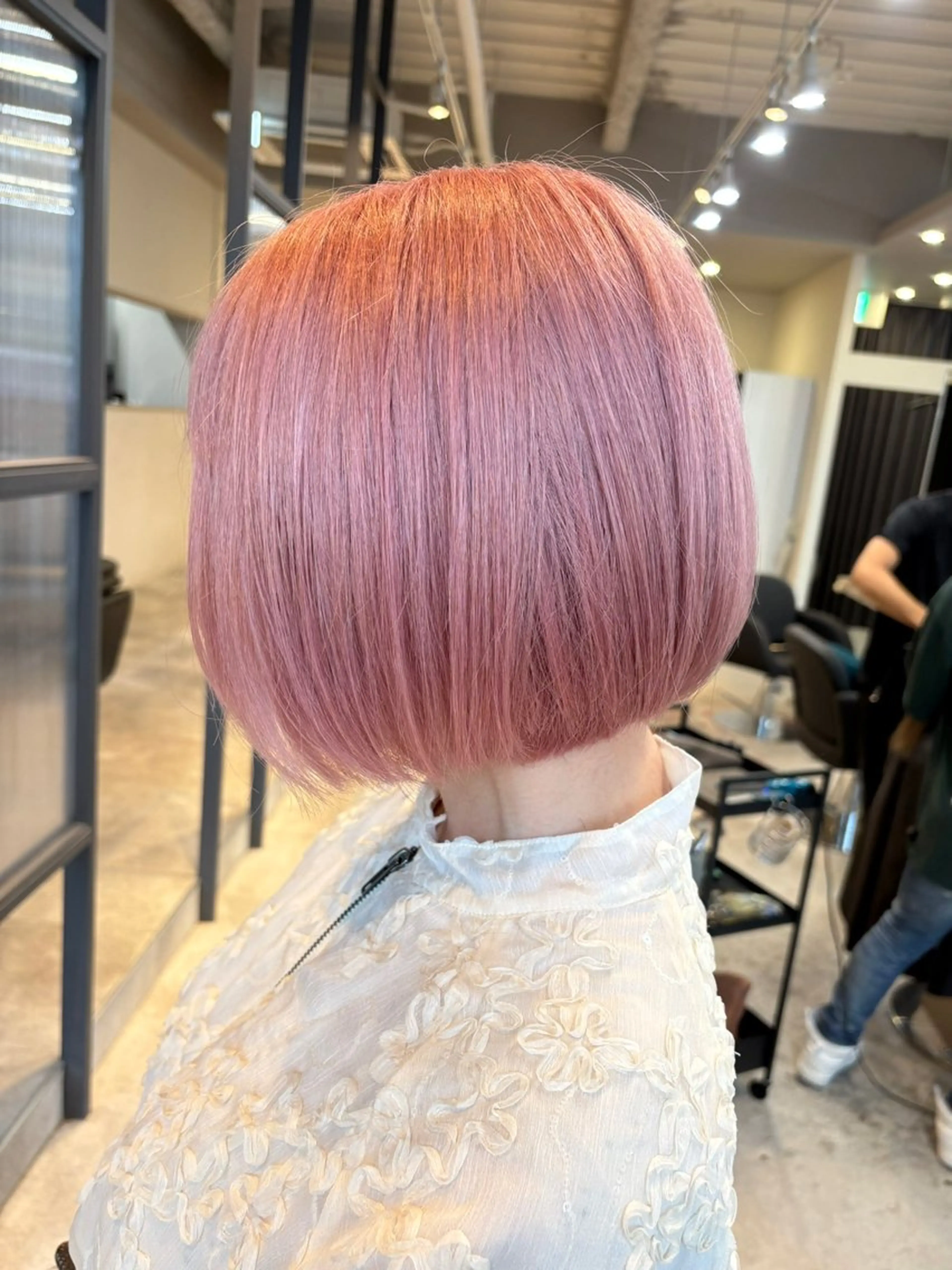 ショート ヘアカラー Lia近鉄八尾店所属・HIRO ✂︎のヘアスタイル