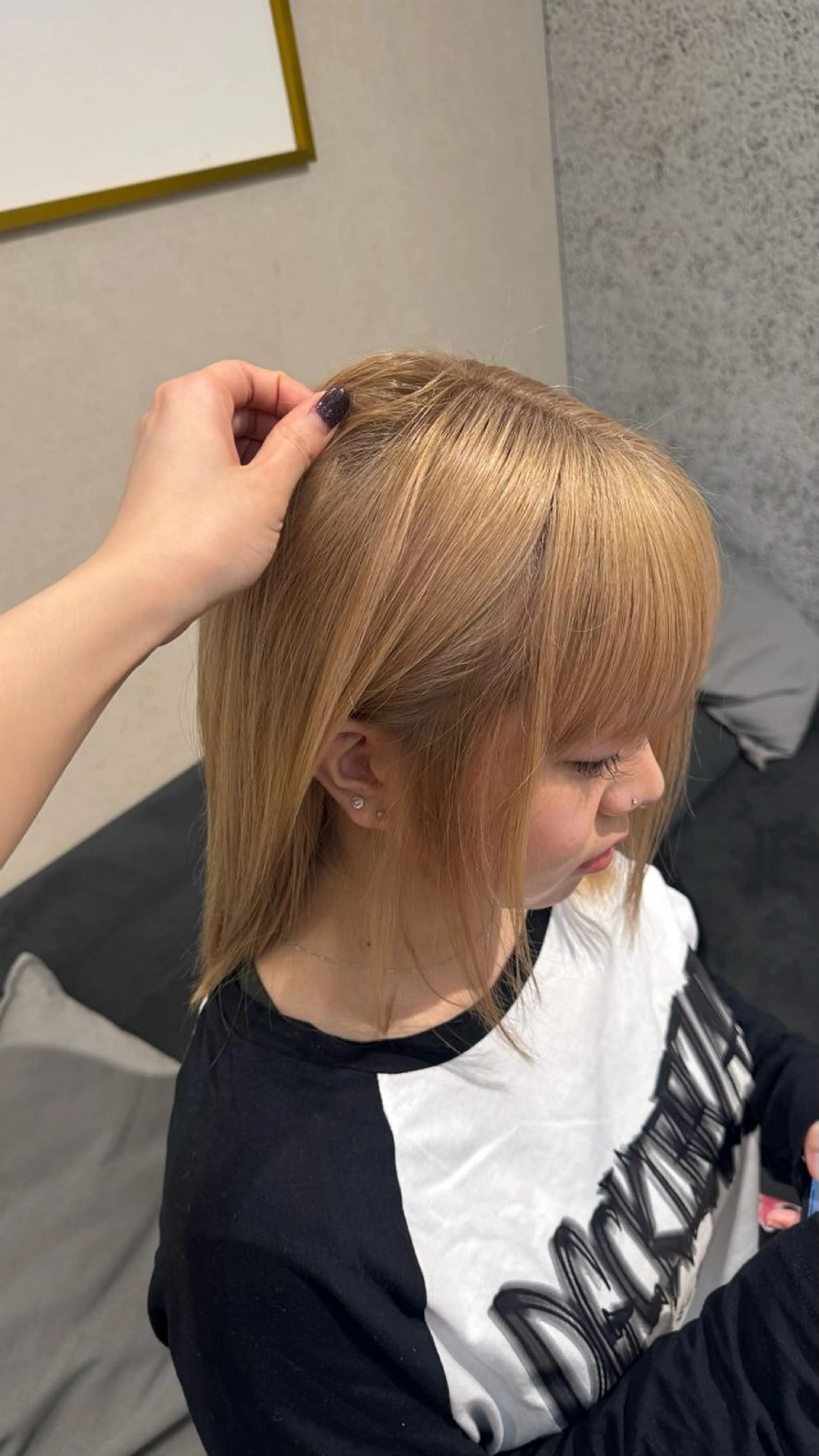 ミディアム shio ハイトーン 💗【福岡天神】のヘアスタイル