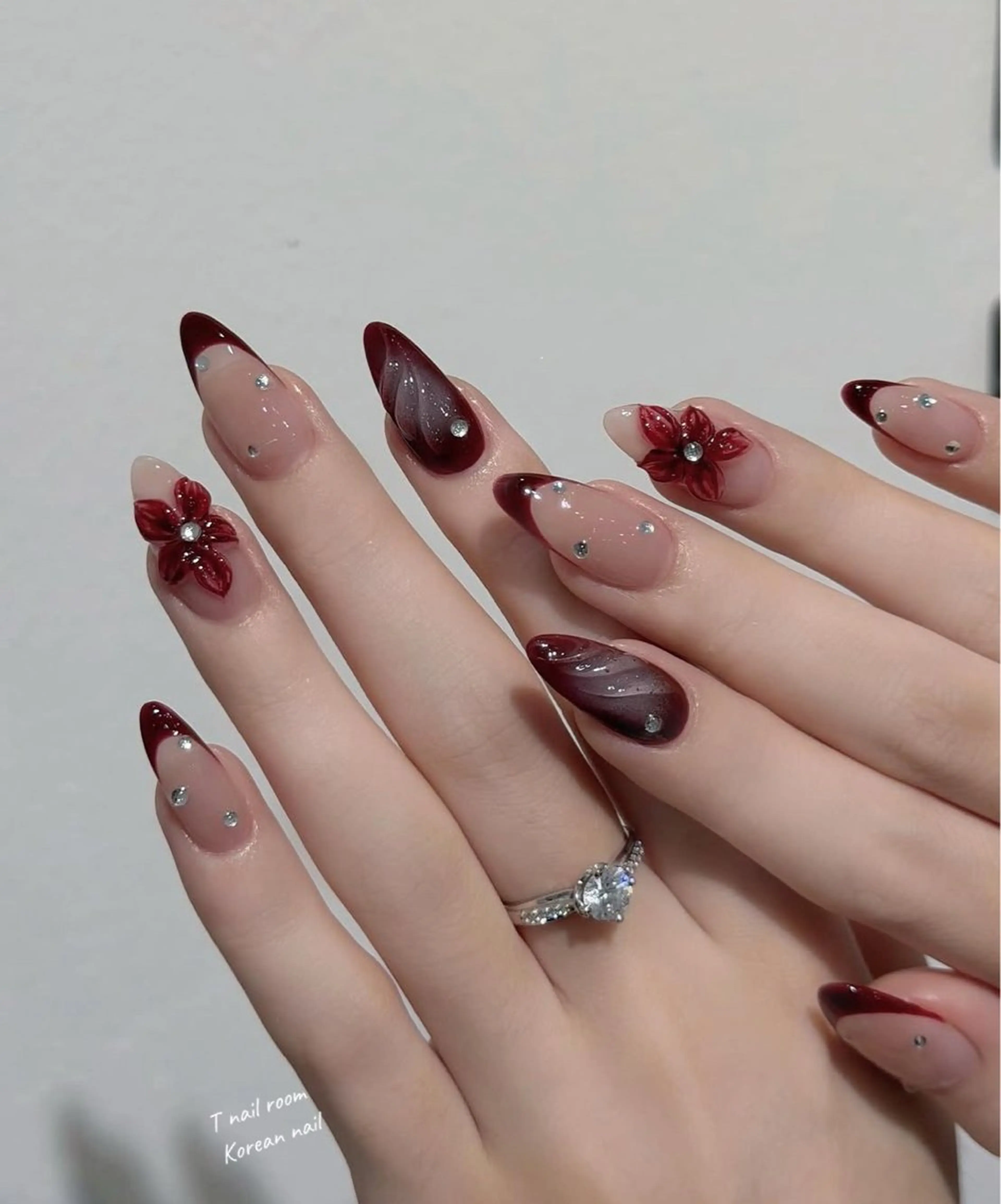 ネイル T nail roomのネイルデザイン