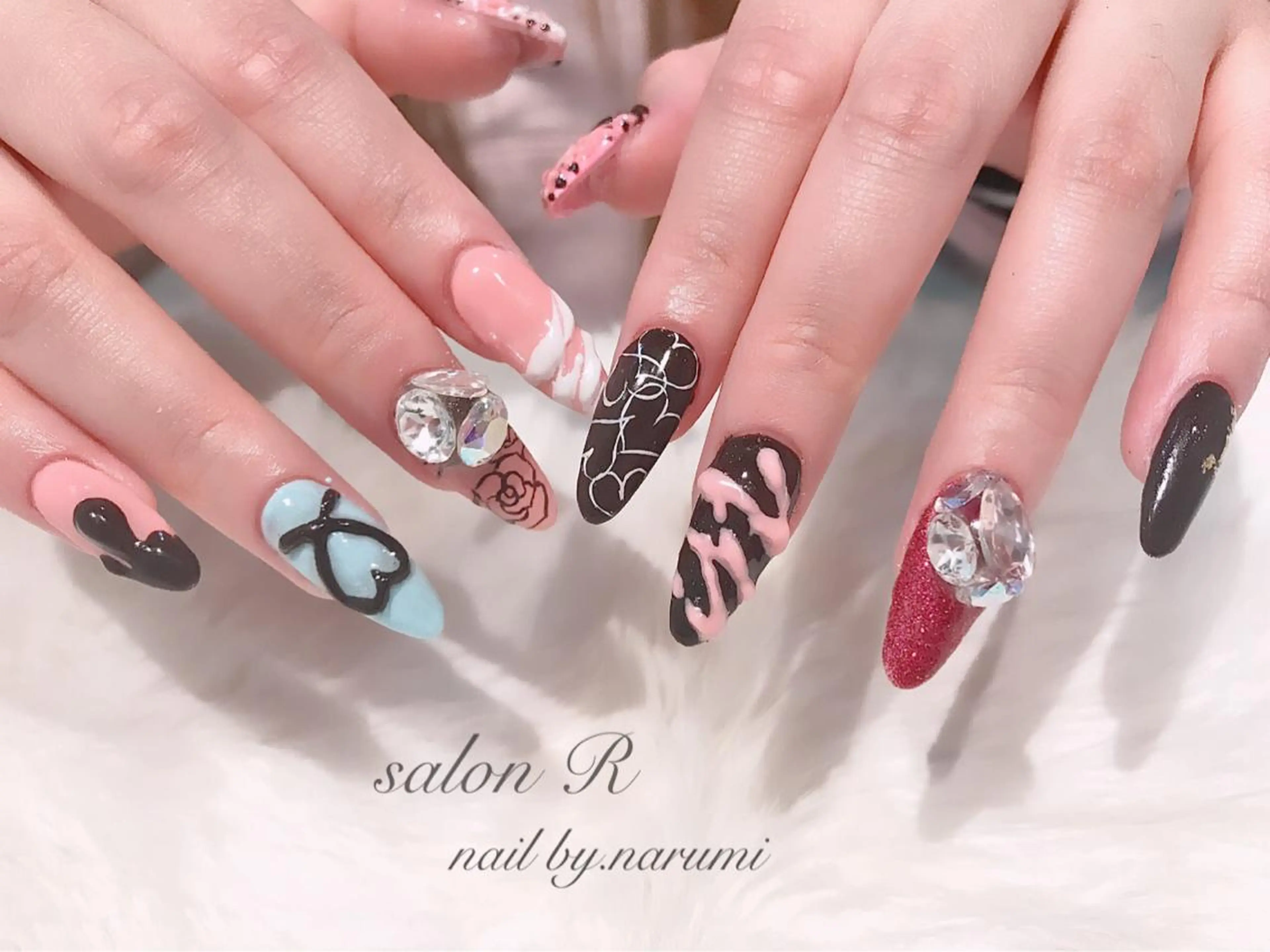 ネイル アートネイル NARUMI HYODOのネイルデザイン