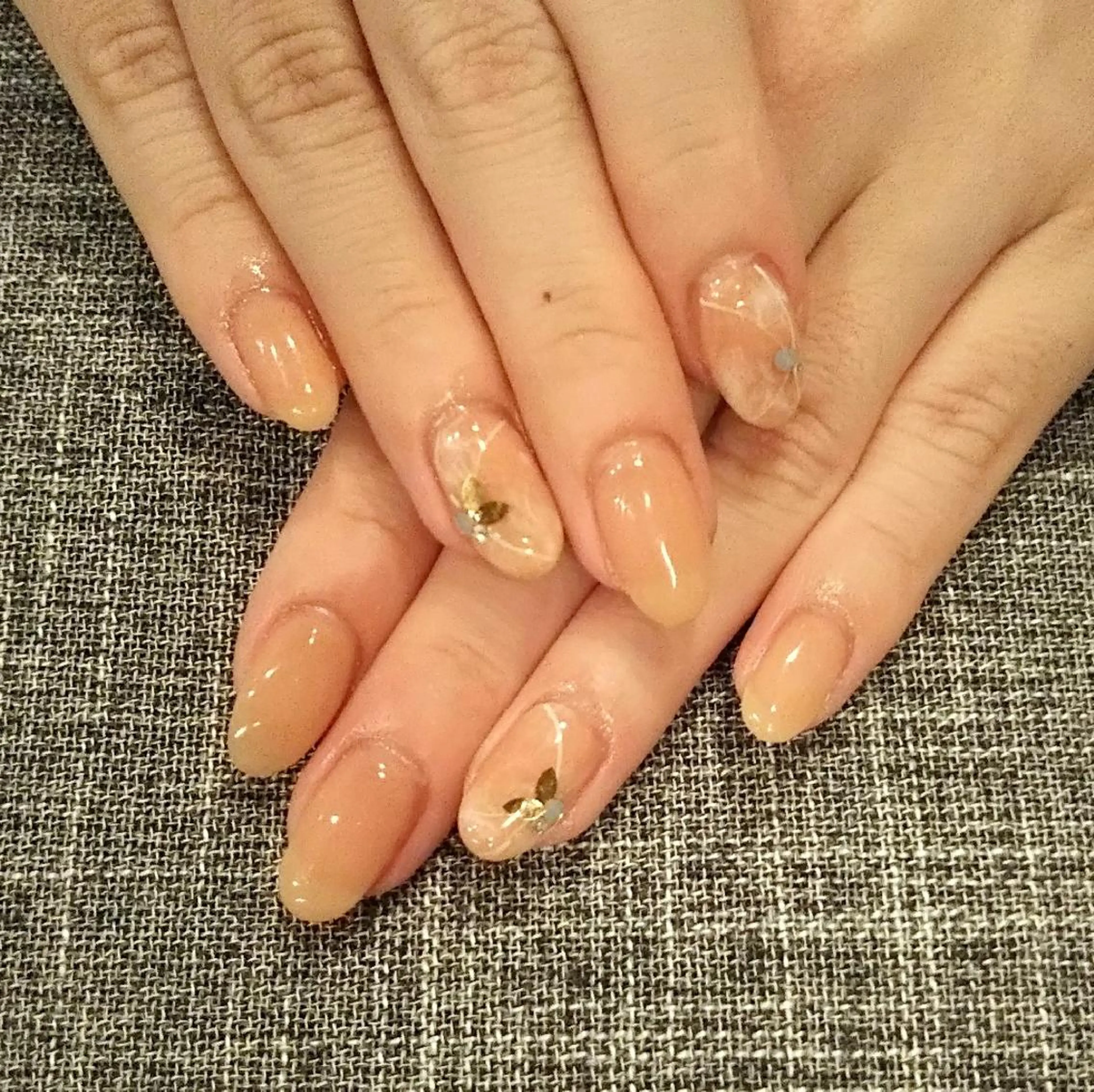 ネイル シンプルネイル private salon mieのネイルデザイン