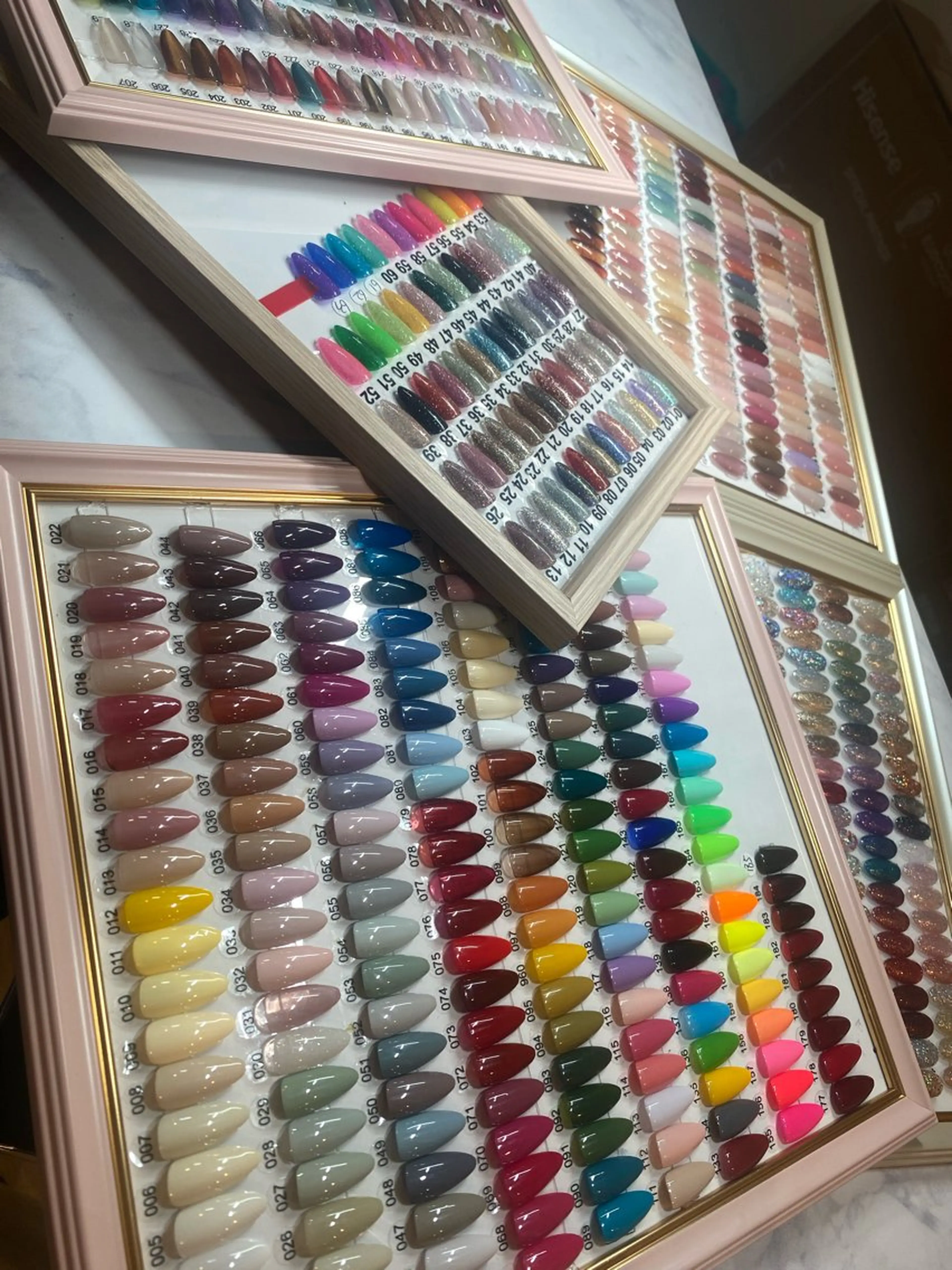 ネイル LULU Nail Salon 新宿所属・LU LU NailSalonのネイルデザイン