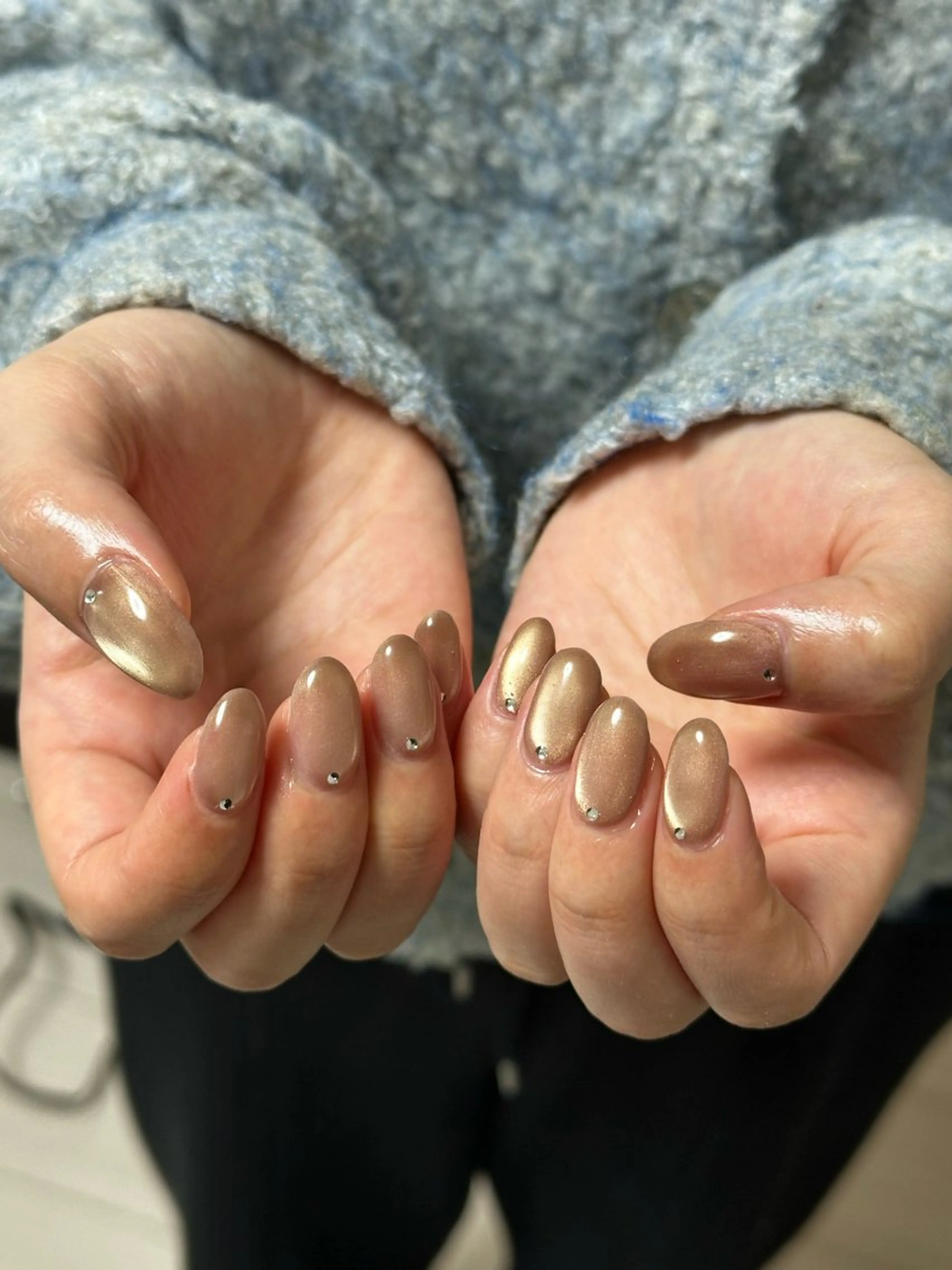 ネイル ハンドネイル NAIL Alaia ☆AIのネイルデザイン